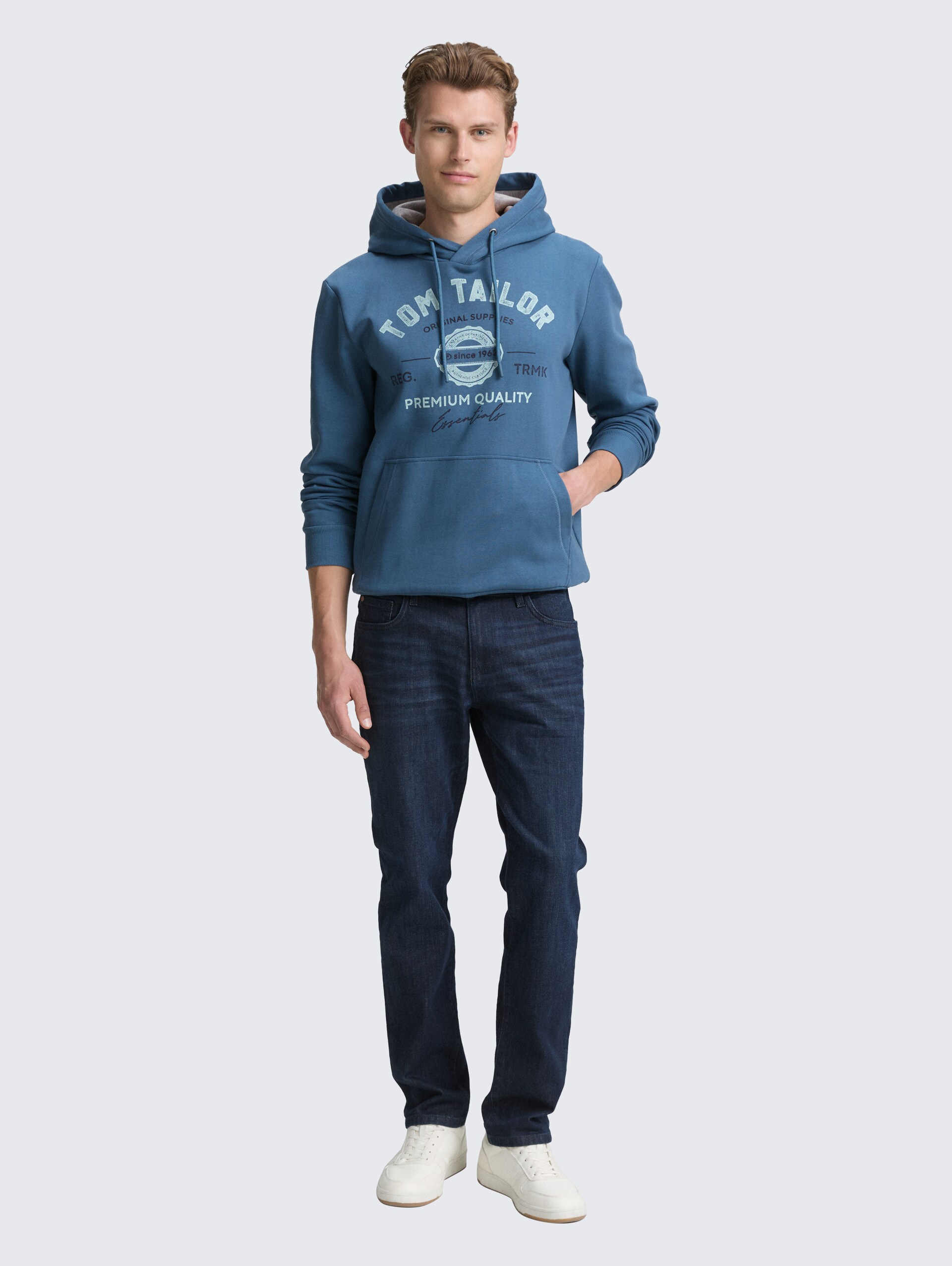Hoodie Sweatshirt mit Logo-Print - real teal blue - Model-Vorderansicht
