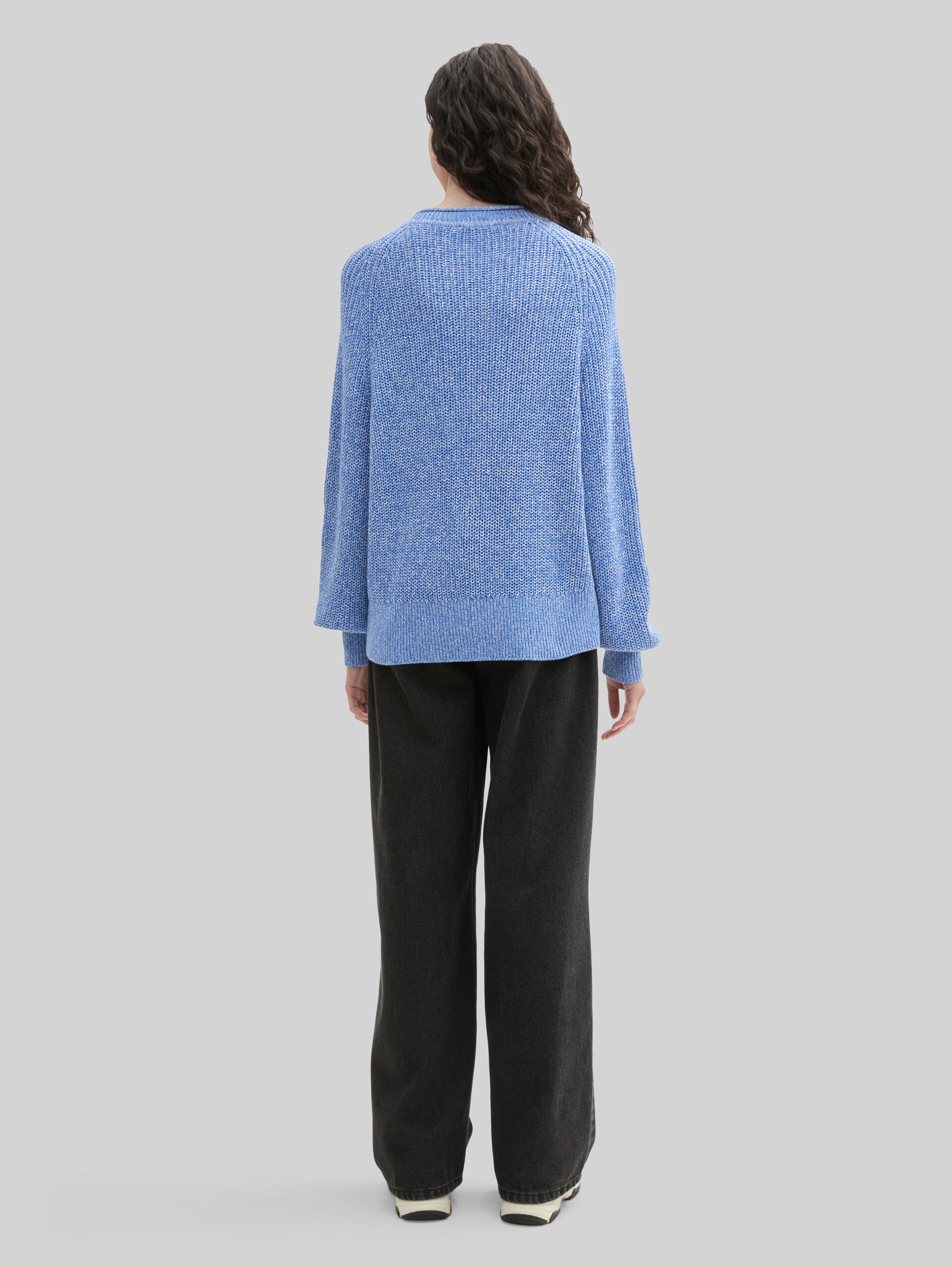 Knitted jumper with slightly puffed sleeves - sicilian blue melange