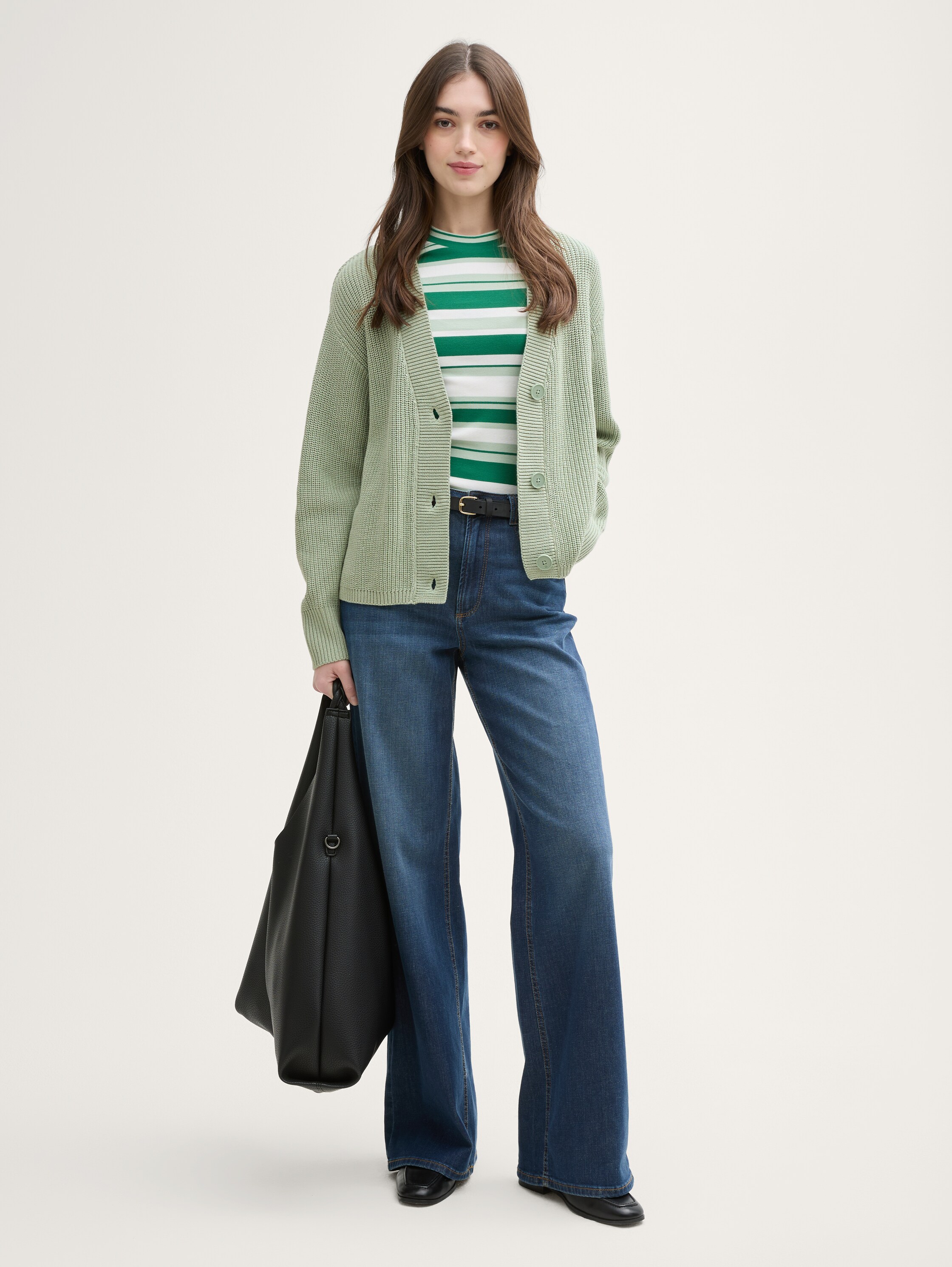 Strick Cardigan mit V-Ausschnitt - 0