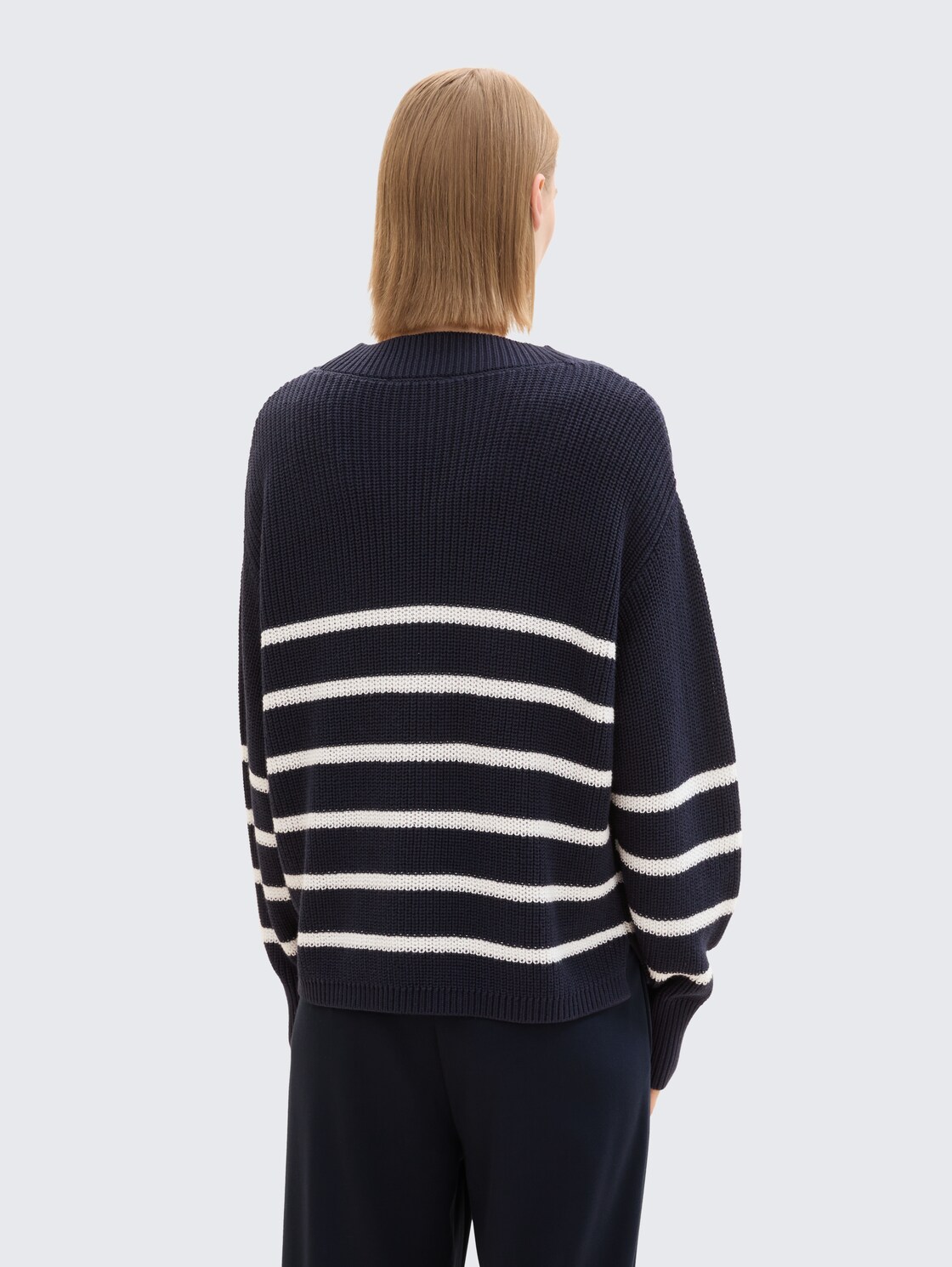 Cardigan mit V-Ausschnitt - placed navy white stripe