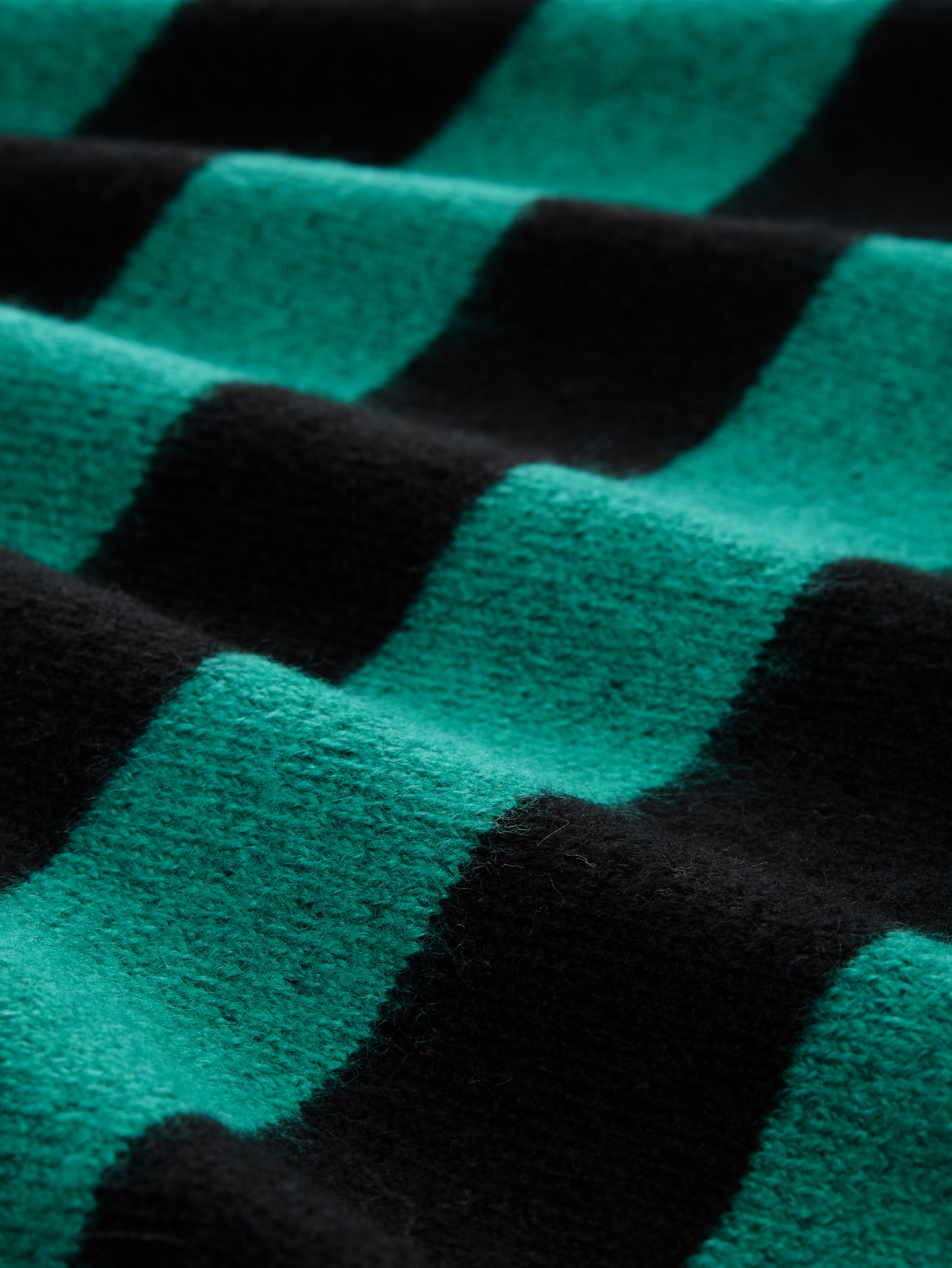 Mini Strickkleid mit Streifenmuster - green_black_stripe_1 - 