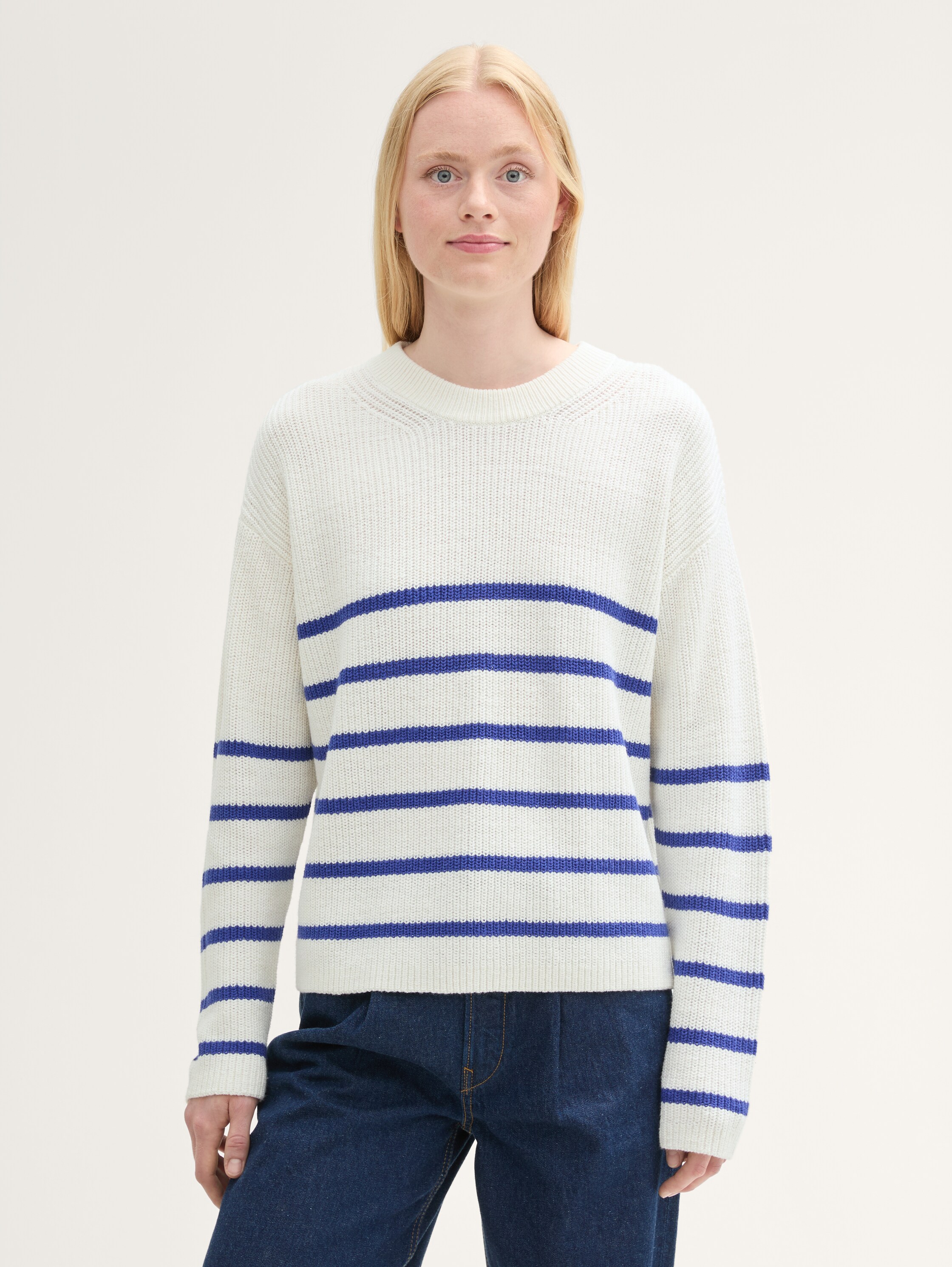 Striped knitted sweater - placed_blue_white_stripe - 