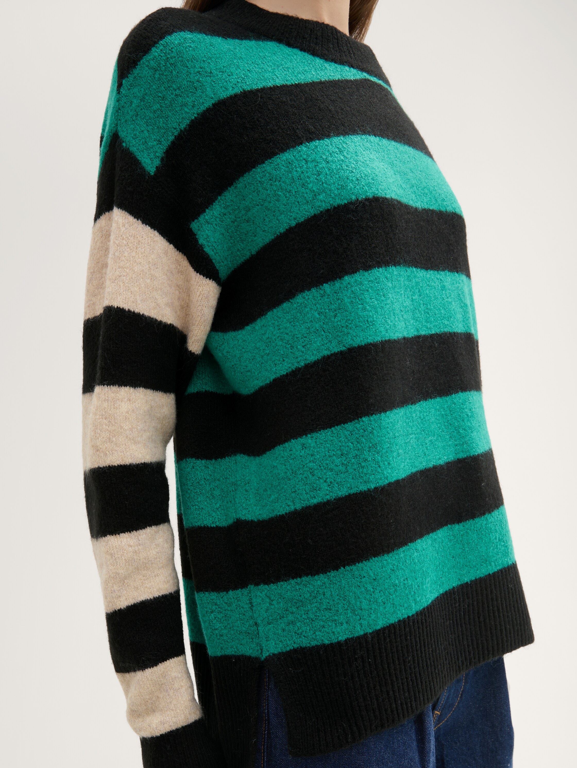 Gestreifter Strick Pullover - green_black_stripe_1 - 