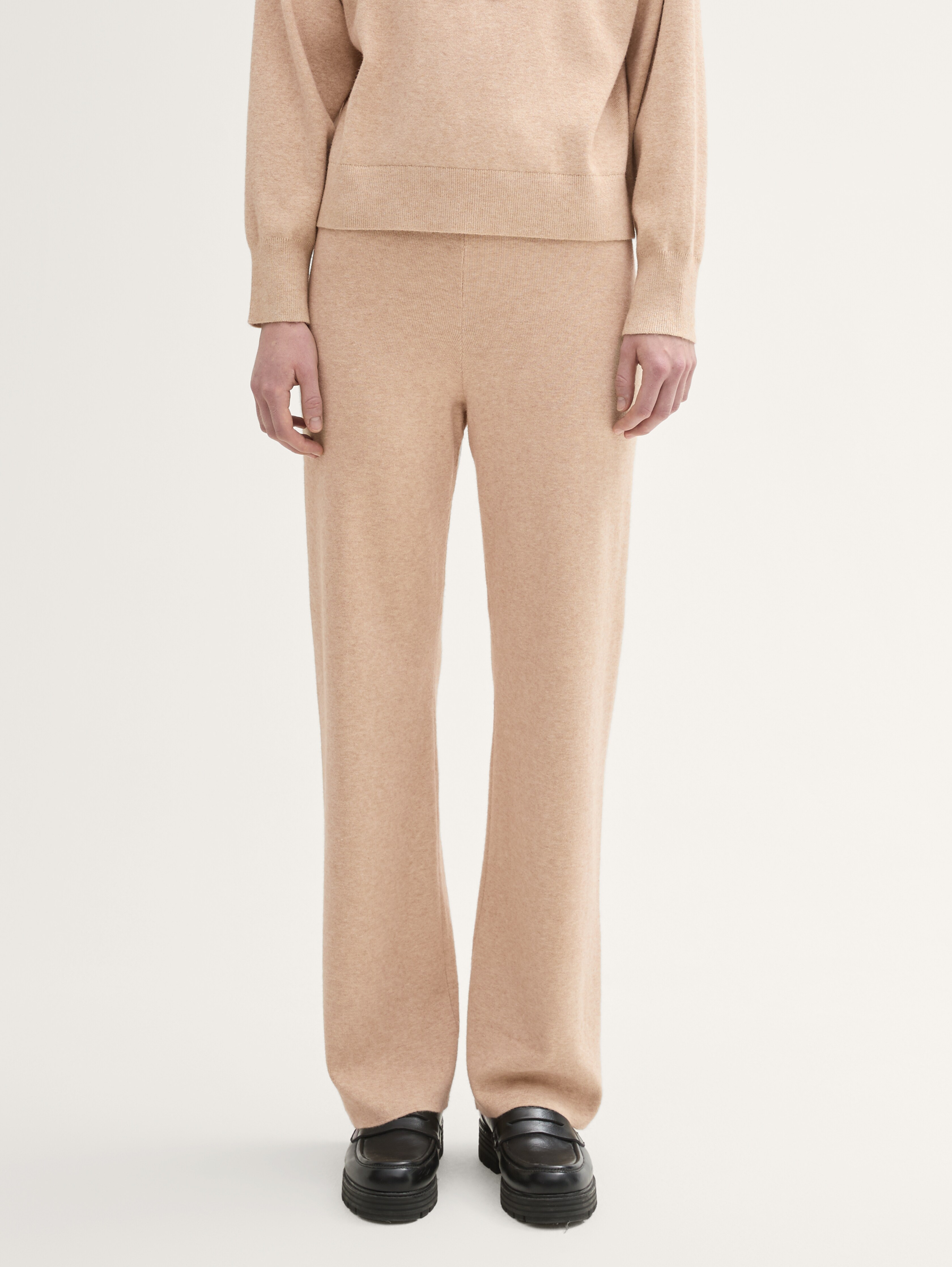 Knitted trousers with LENZING™ ECOVERO™ by Tom Tailor