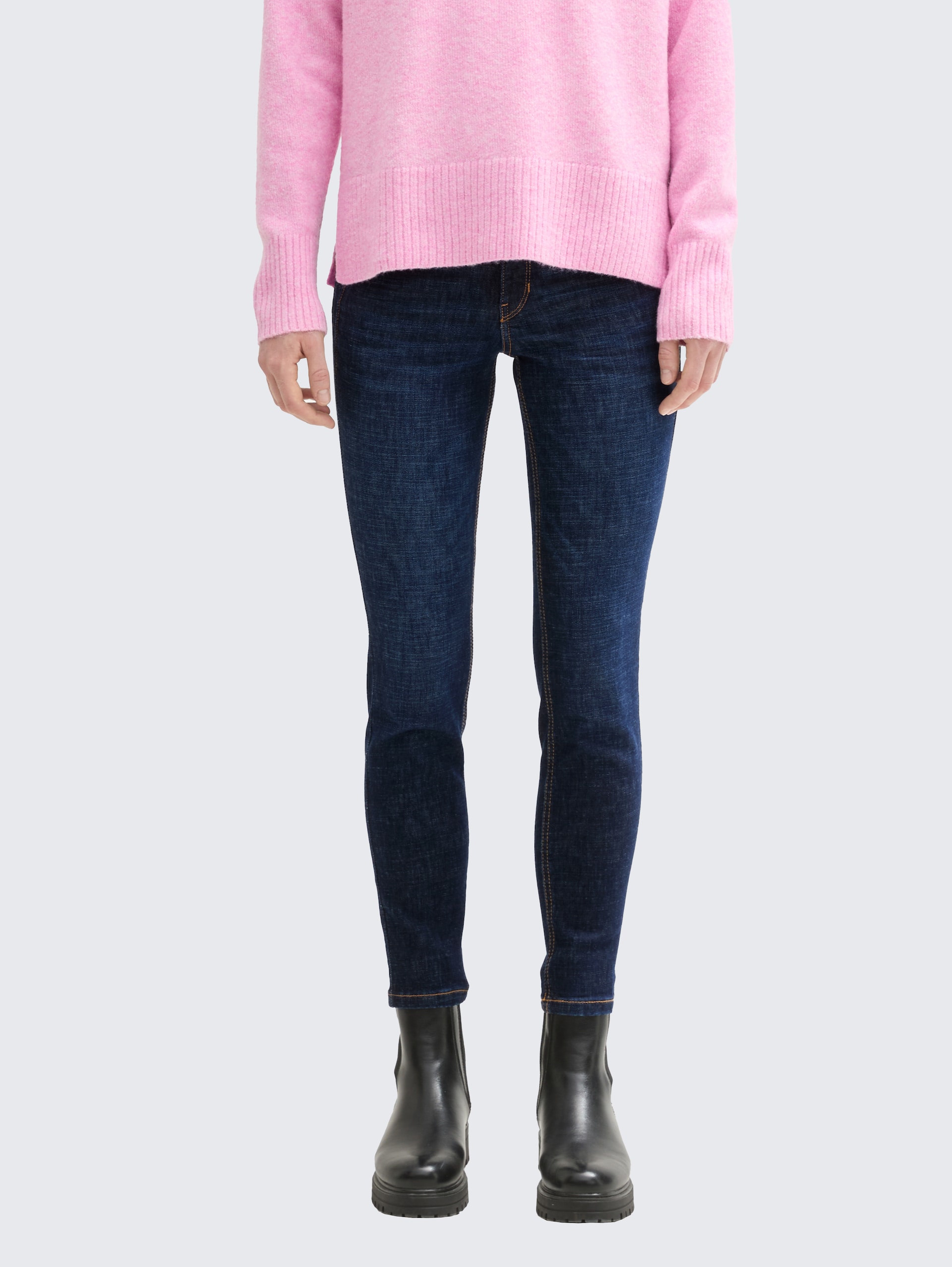 TTJONA EXTRA SKINNY Jeans - Used Dark Stone Blue Denim - Ausschnitt Model-Vorderansicht