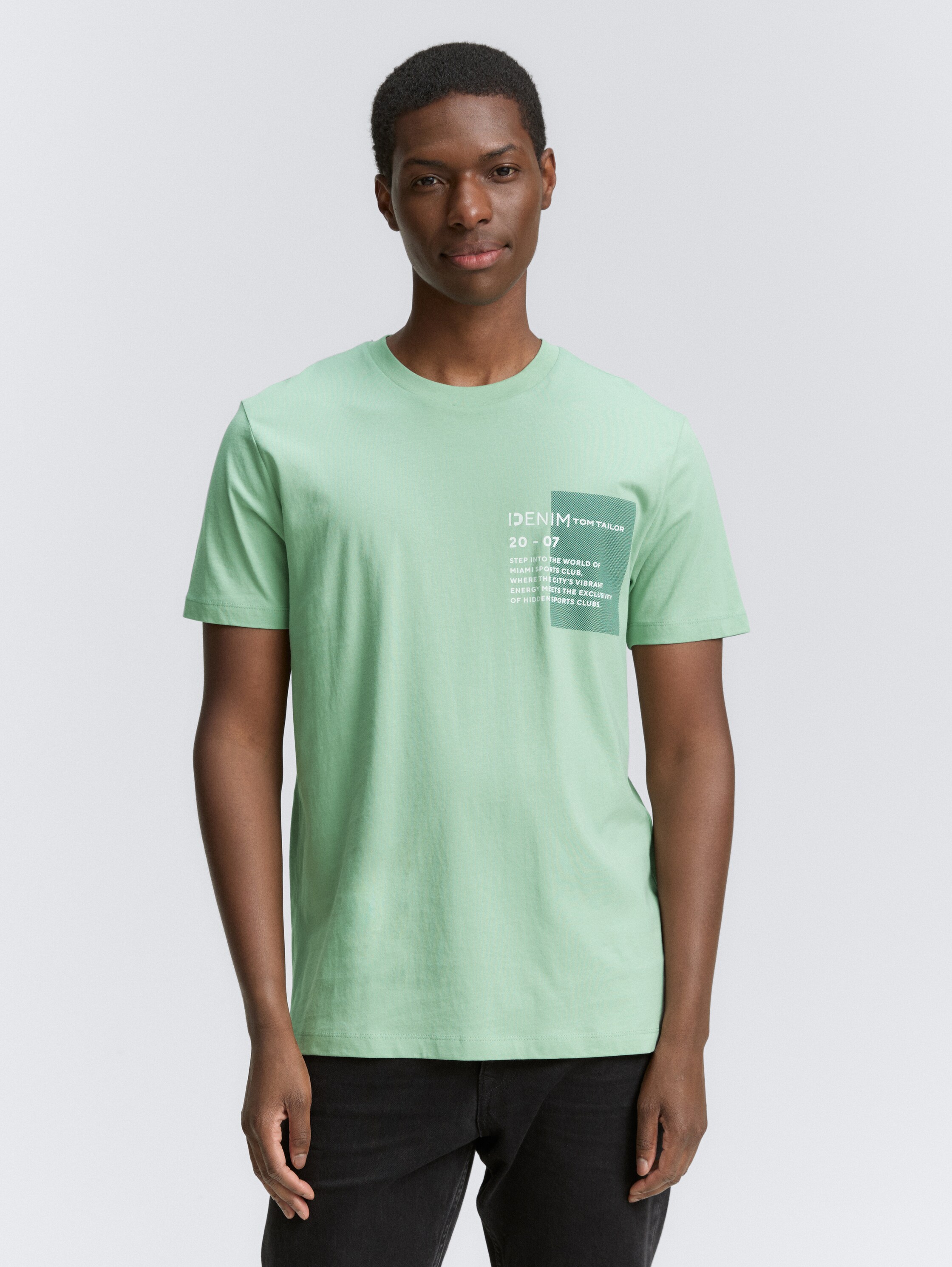 Basic T-Shirt mit Logo-Print - paradise_mint - 