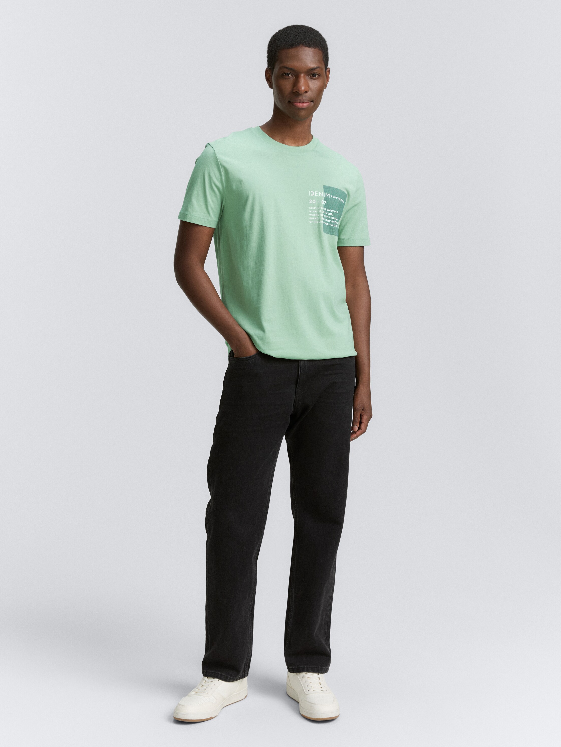 Basic T-Shirt mit Logo-Print - paradise_mint - 