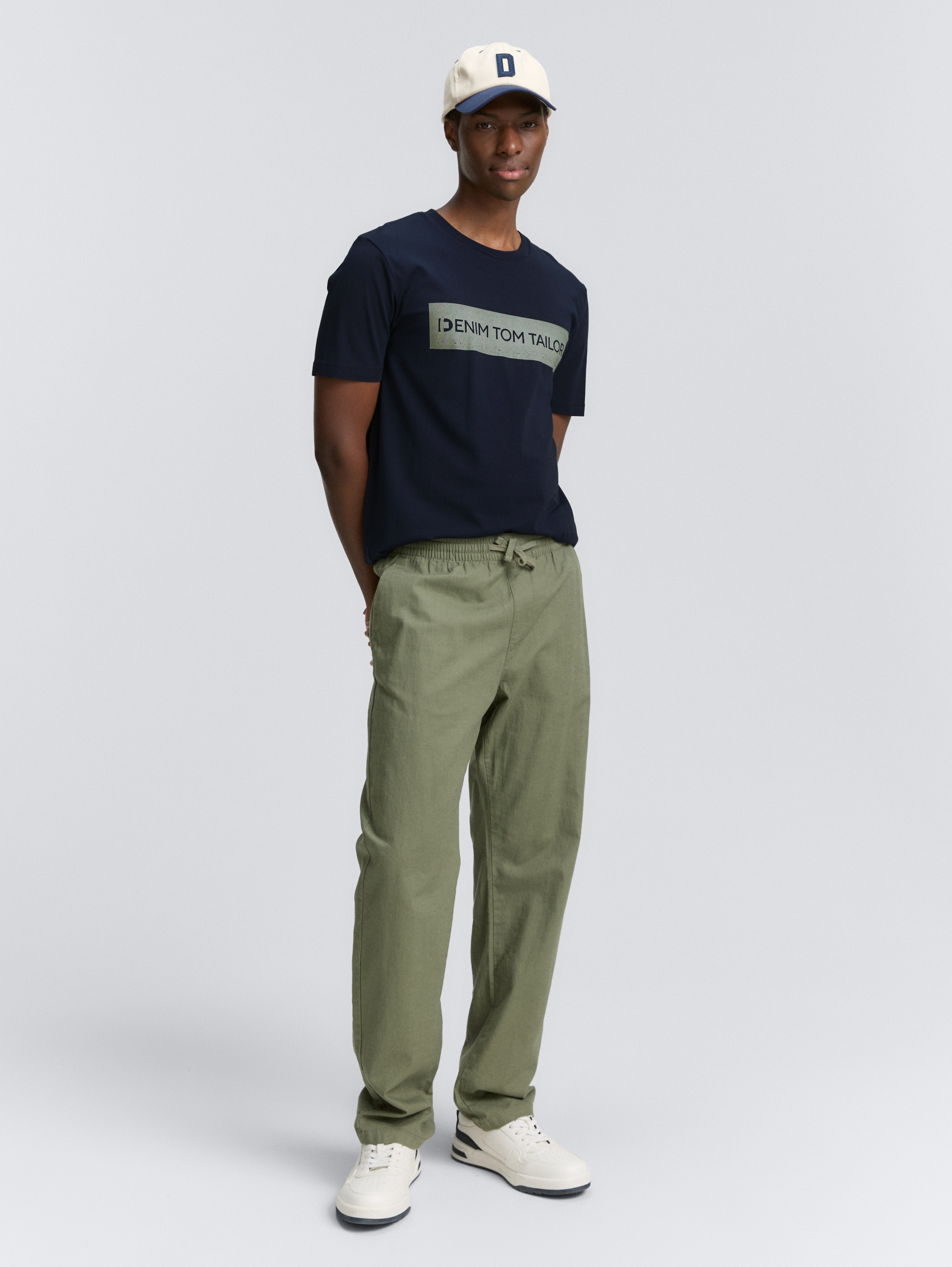 Basic T-shirt with logo print - pure_nvay - 