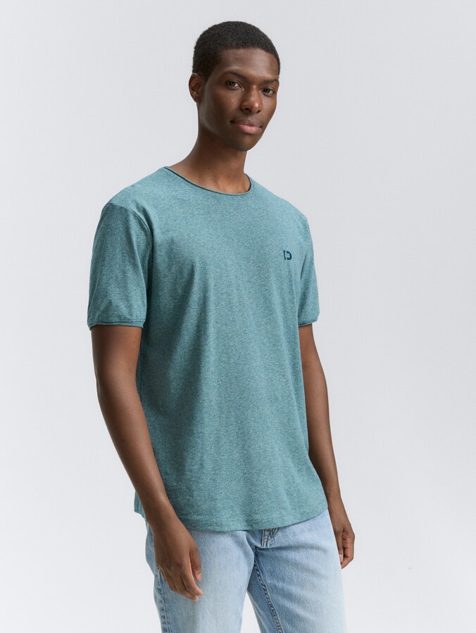 T-shirt in a melange look by Denim Male, deep pond green mix melange