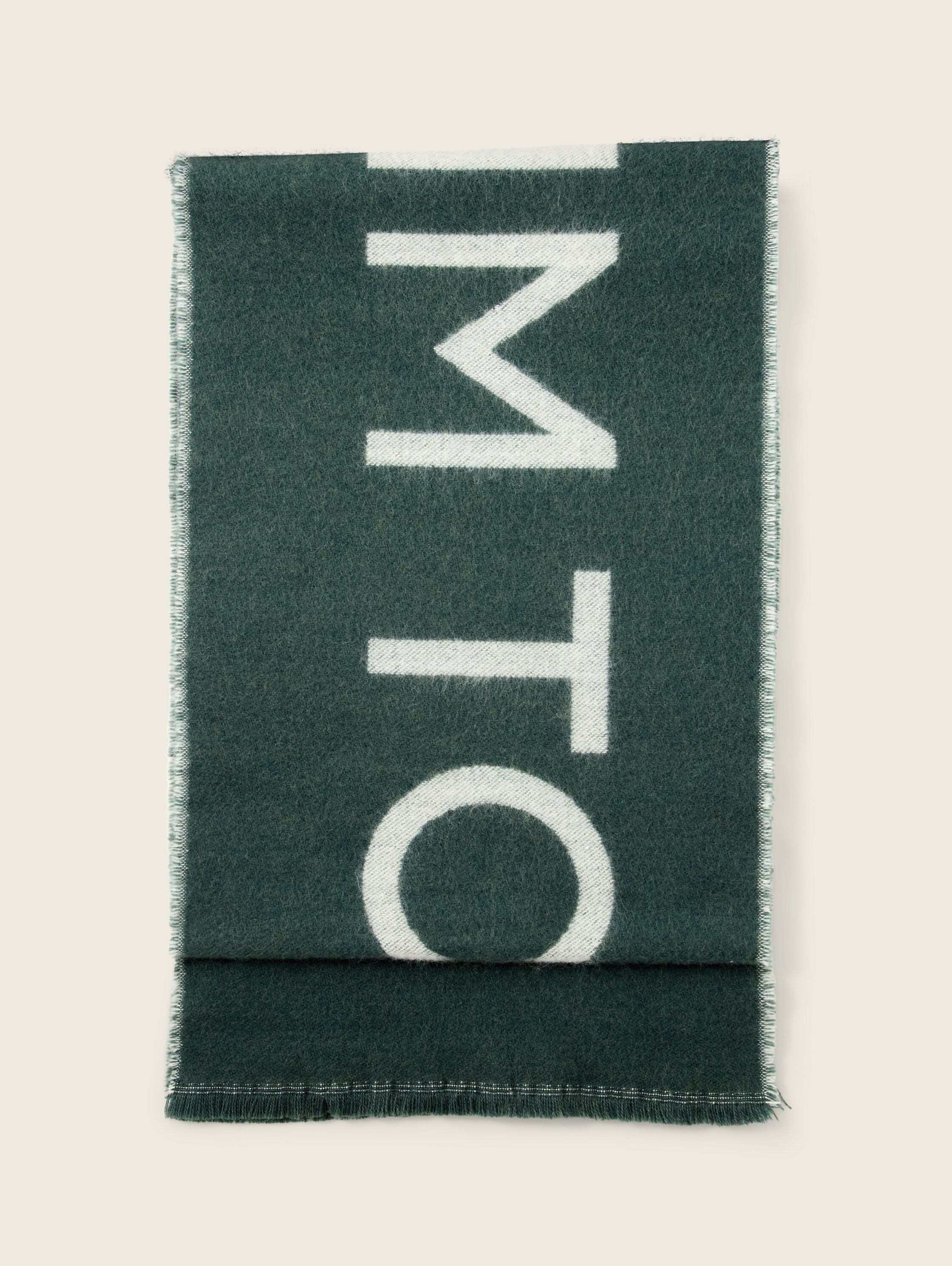 Soft-Touch Strickschal mit Logo-Schriftzug - dark_gable_green - 