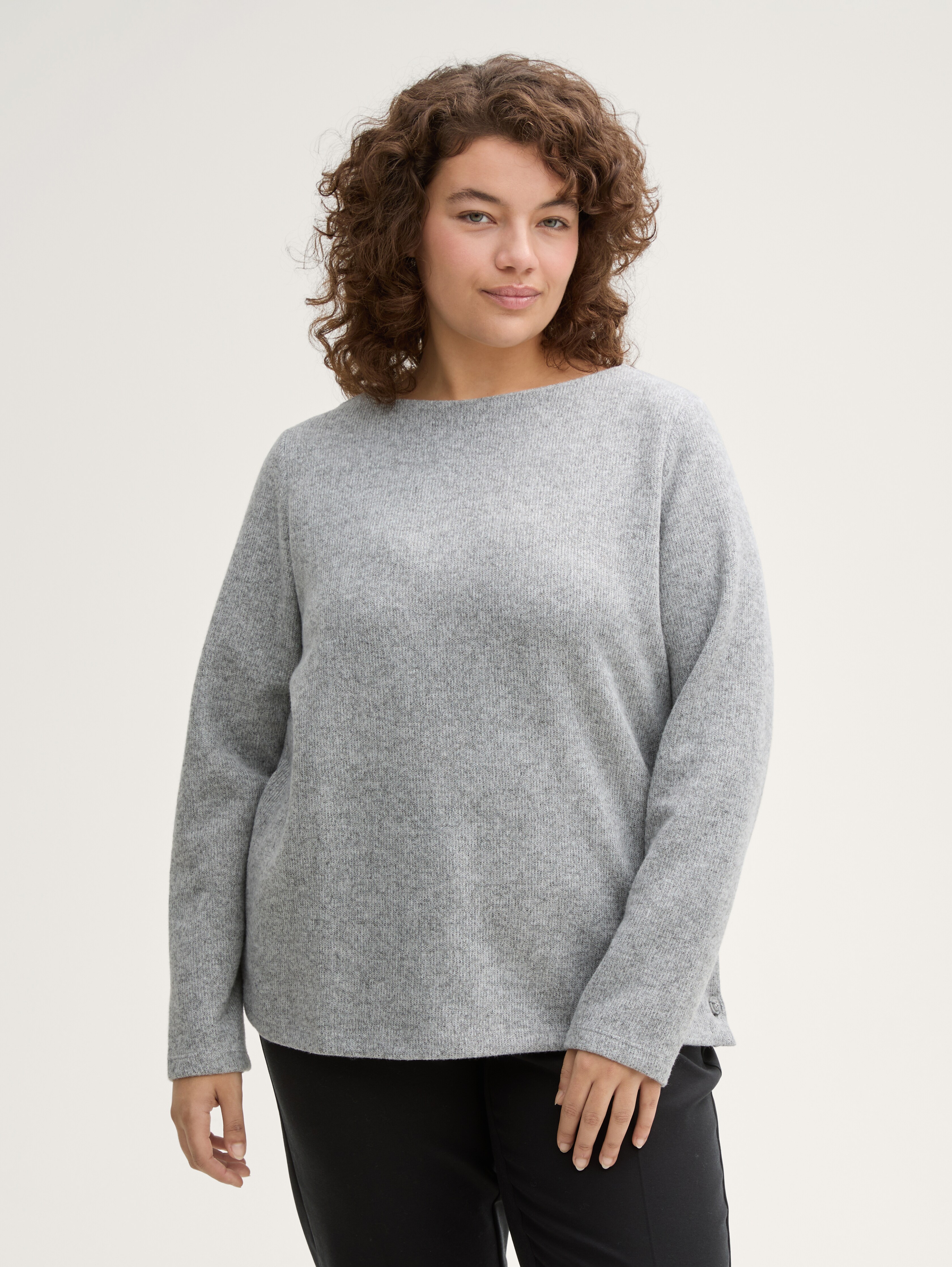 Plus Size - Soft-Touch Sweatshirt mit Knopfdetails von Women Plus Size, medium silver grey melange