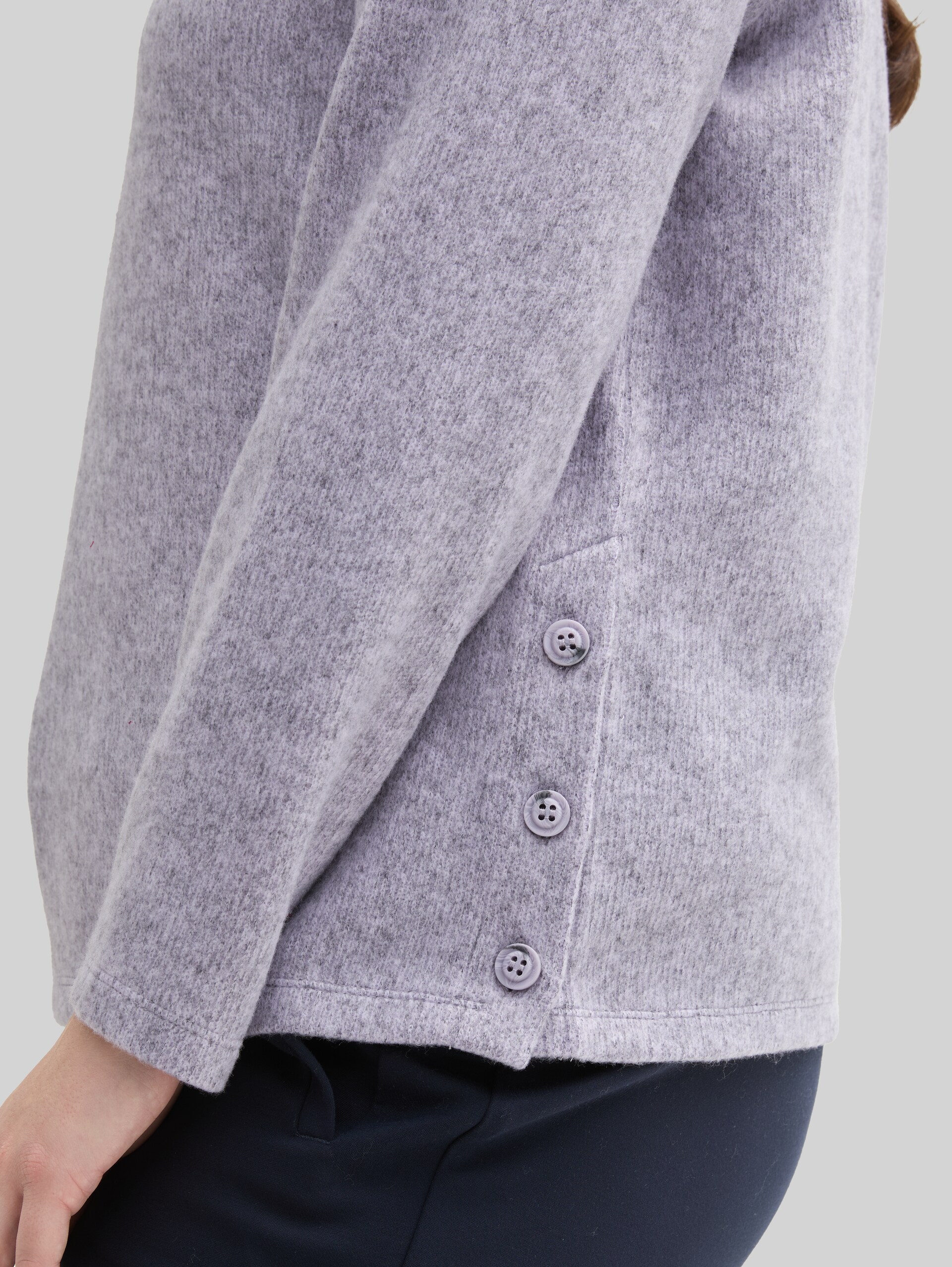 Plus Size - Soft-touch sweatshirt with button details - soft lavender melange - Detail model view