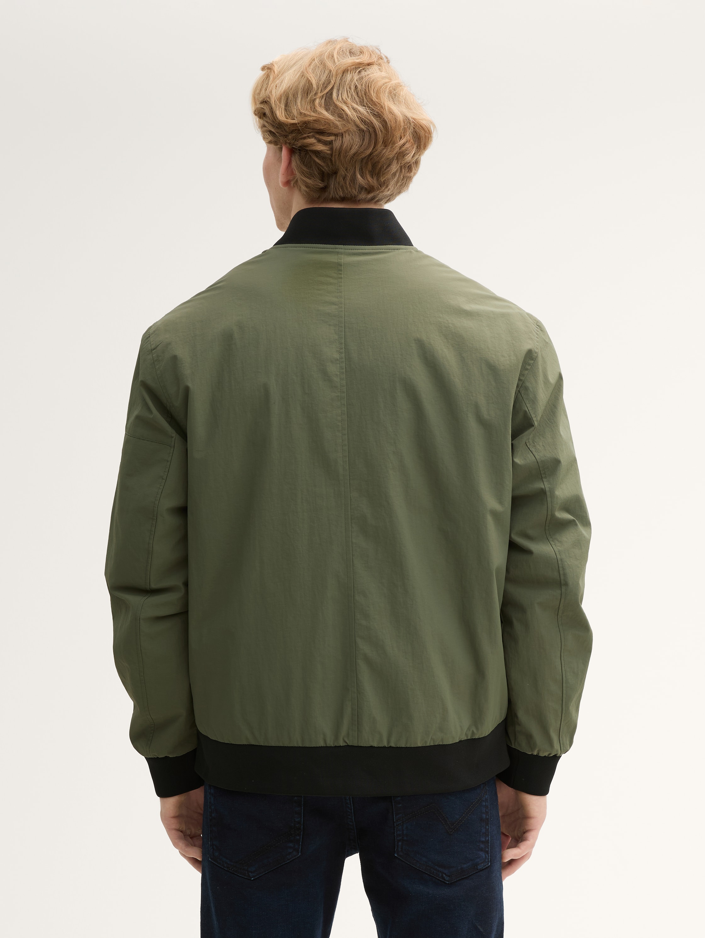 Bomberjacke mit Taschen - urban_olive_green - 
