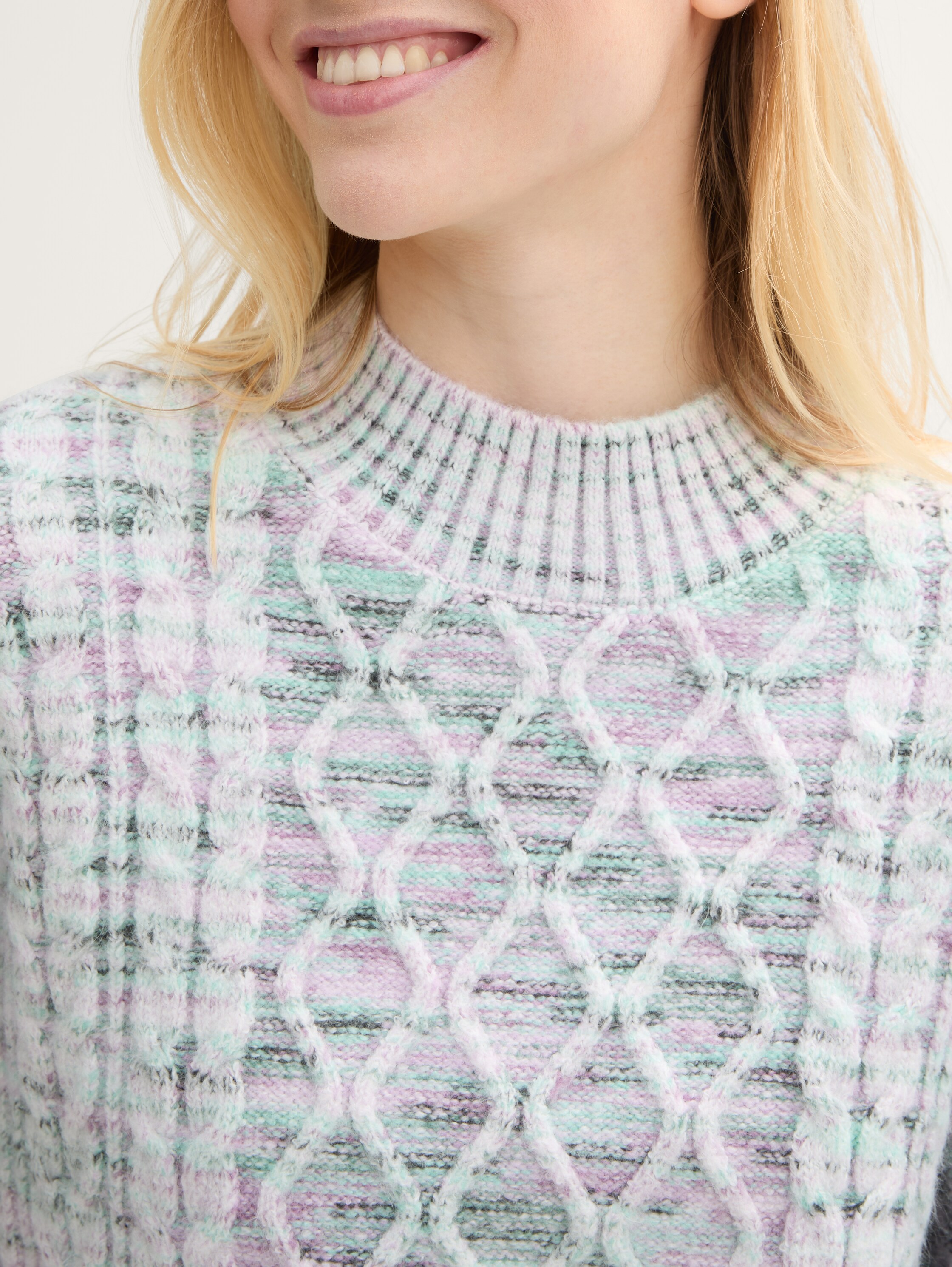 Pullover mit Zopfstrickmuster - space_dye_cable_mix - 