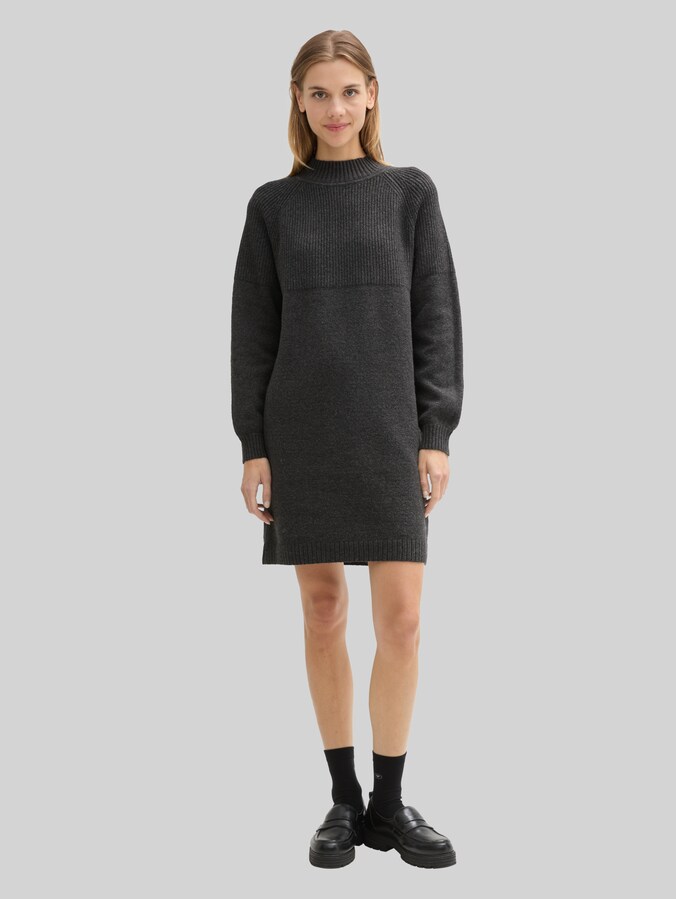 Strickkleid mit Stehkragen von Denim Female, Shale Grey Melange