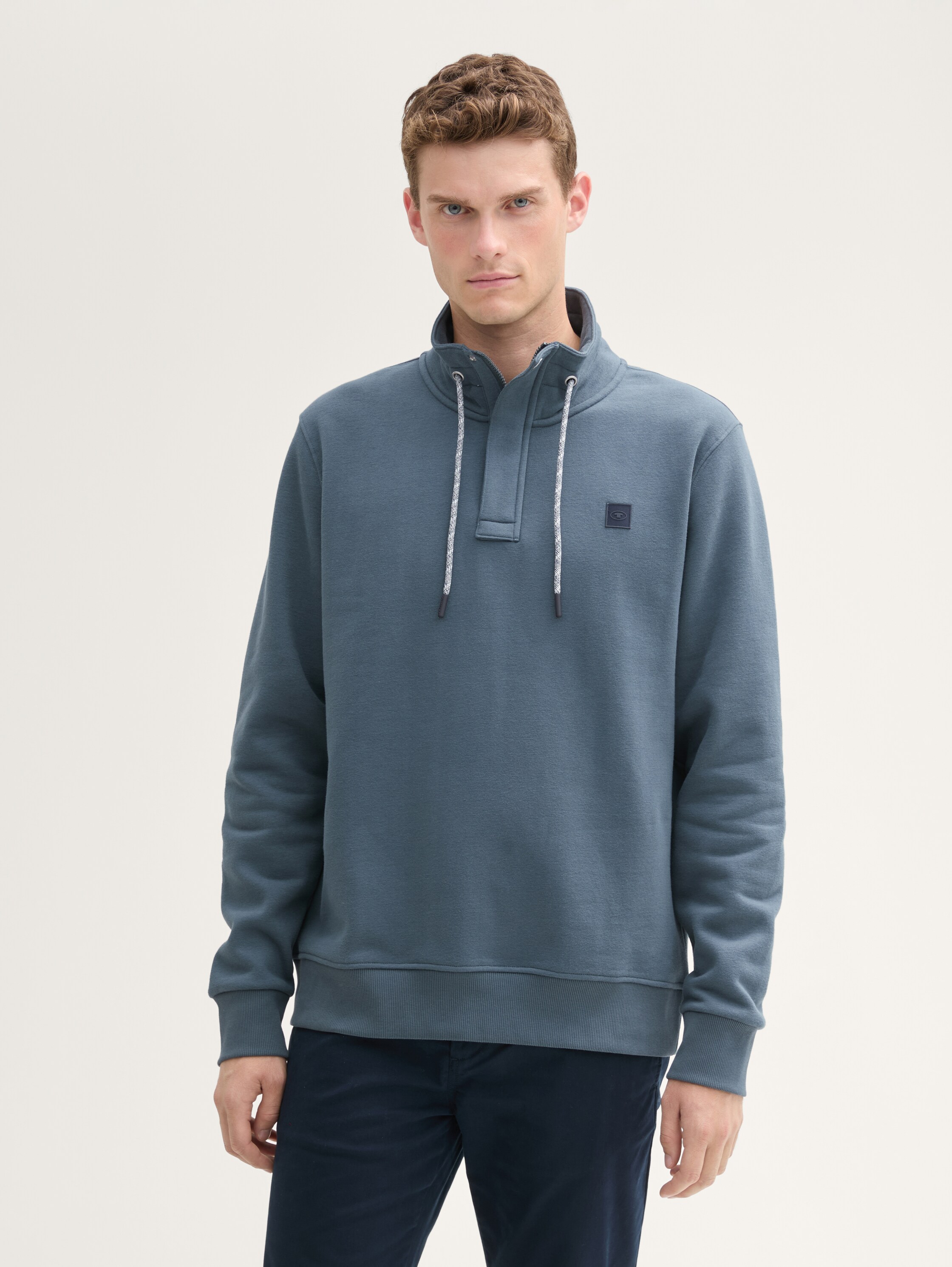 Troyer Sweatshirt mit Logo Badge - stormy_blue - 