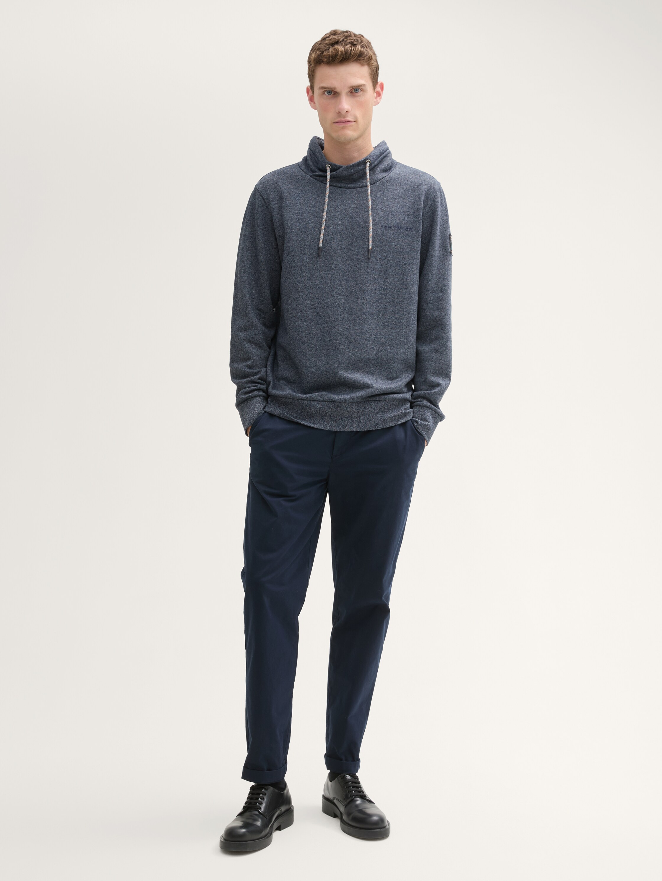 Sweatshirt mit Logo-Details - navy_grindle_structure - 