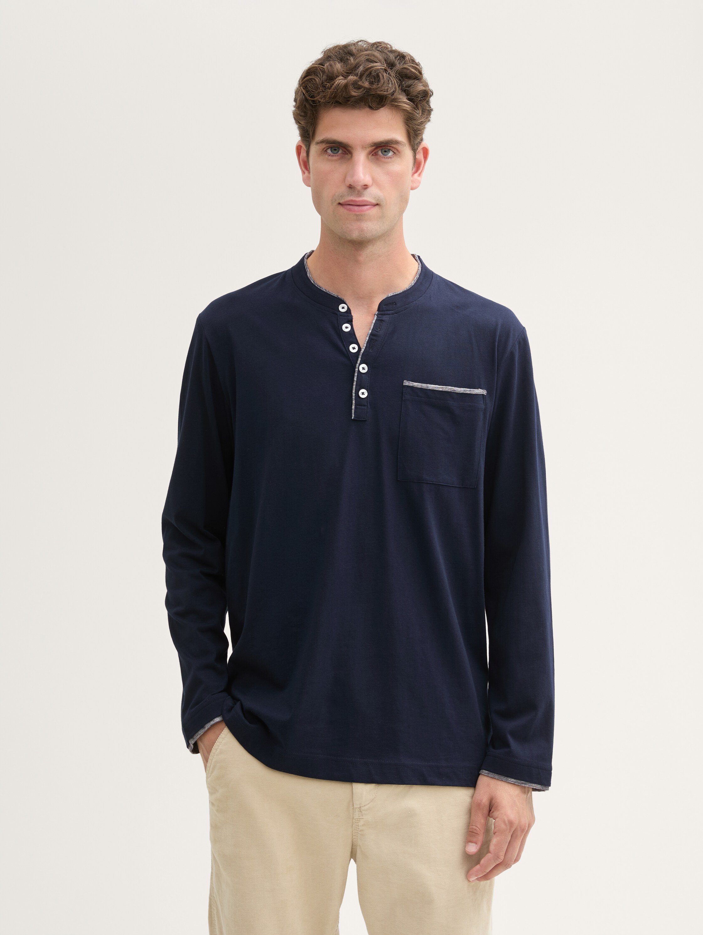 Langarmshirt mit Brusttasche - 2