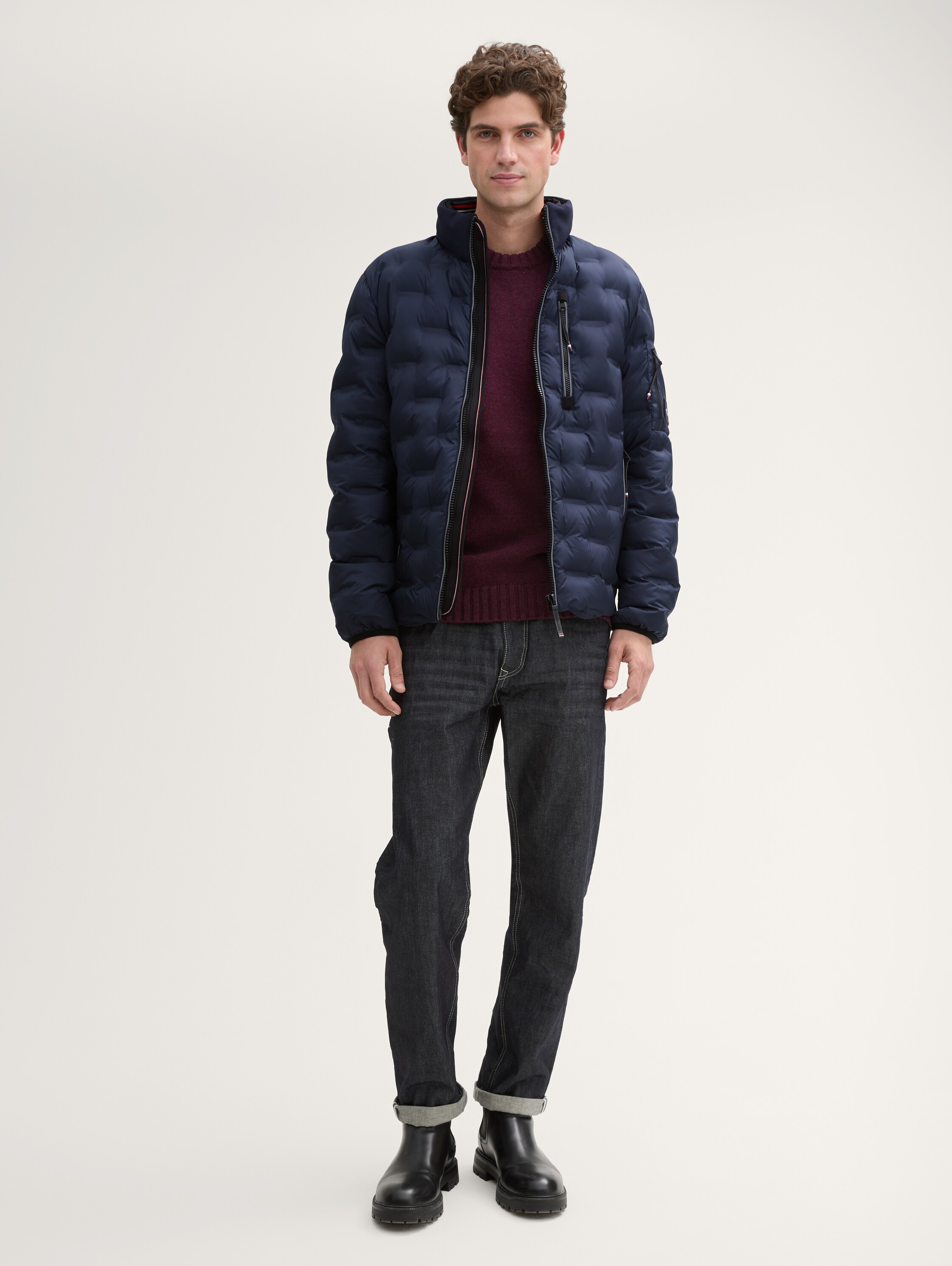 Hybrid Lightweight Steppjacke mit Kapuze im Stehkragen - 0