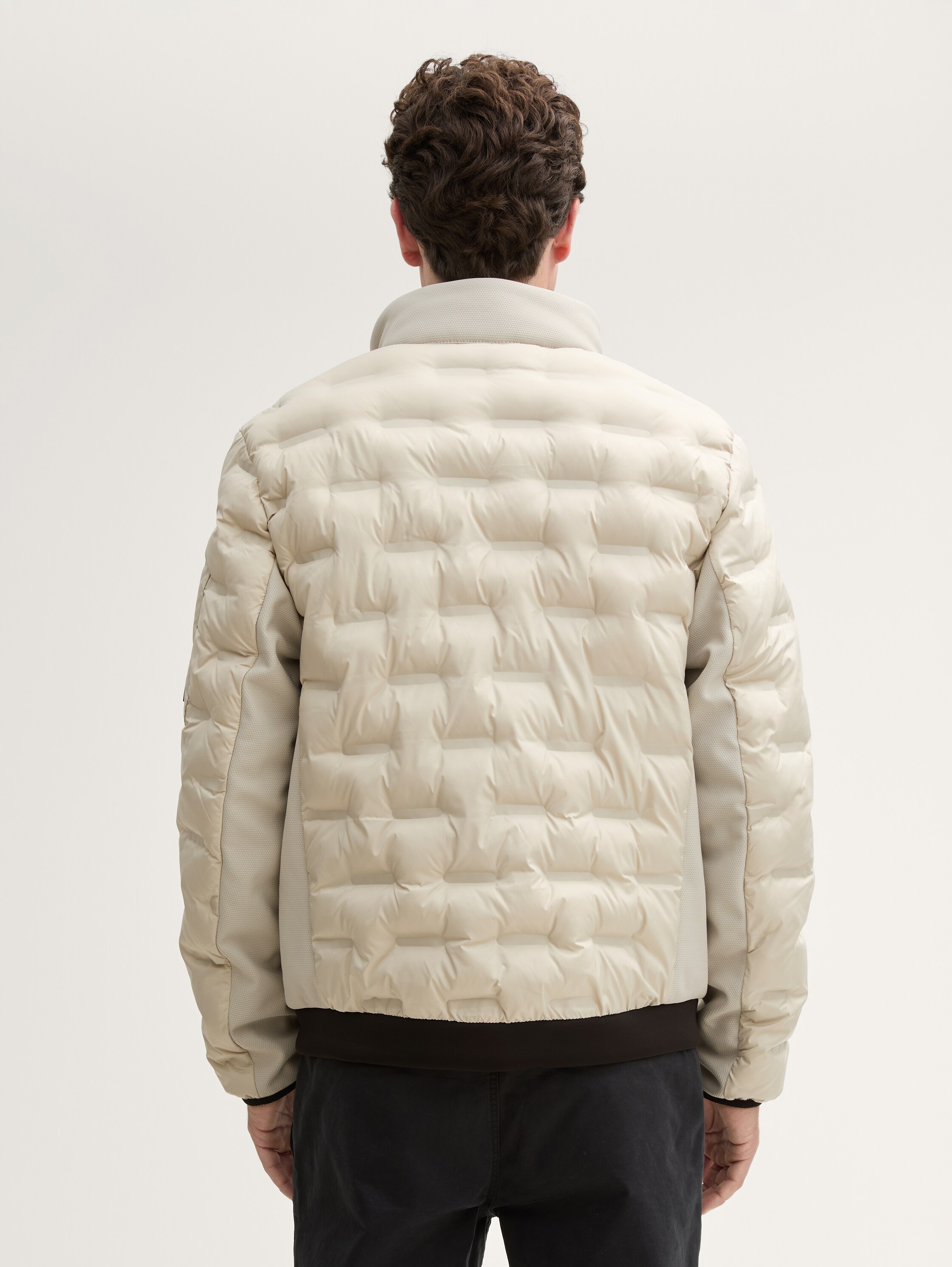 Hybrid Lightweight Steppjacke mit Kapuze im Stehkragen - 2