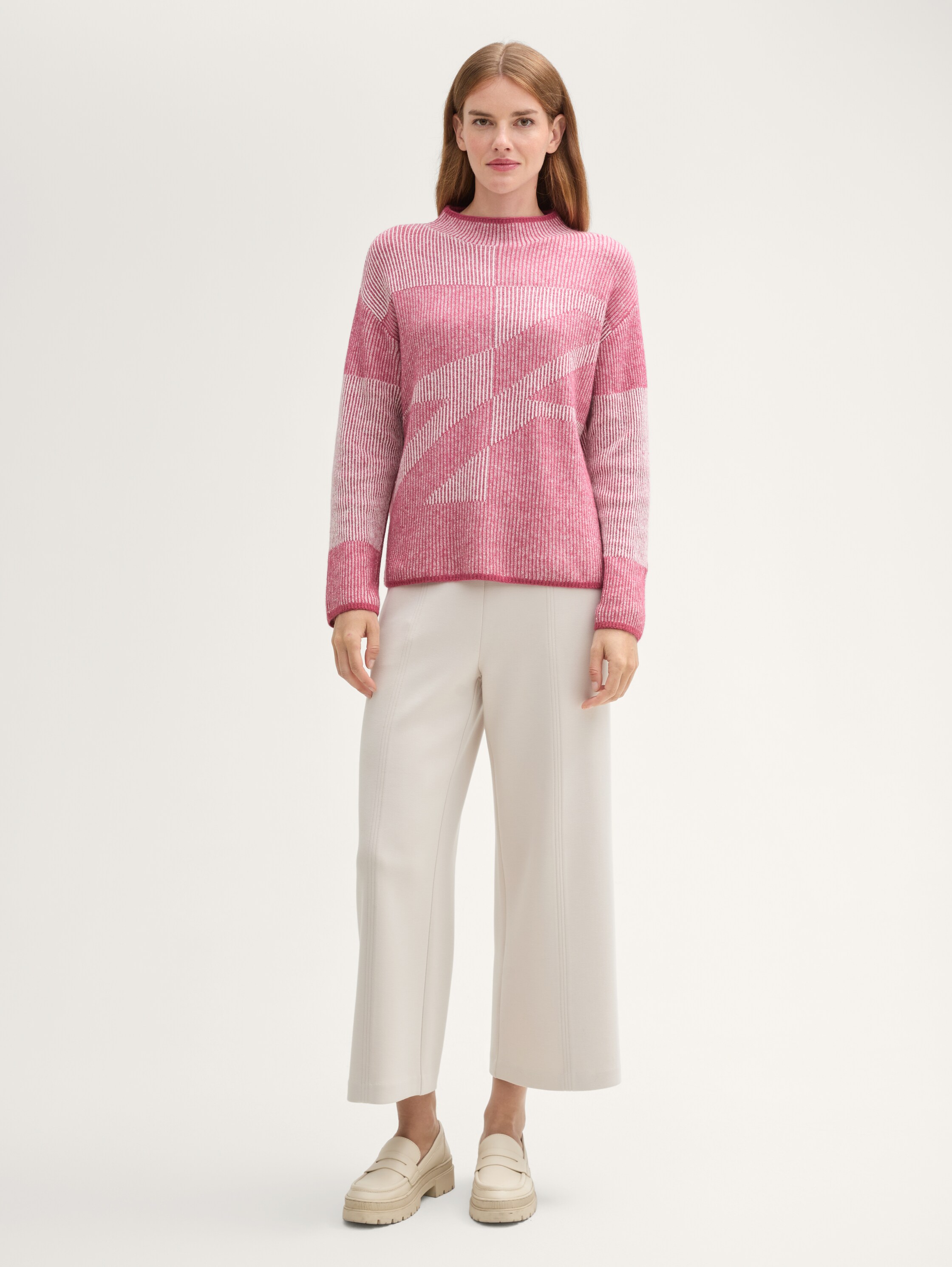 Loose Fit Ripp Strickpullover mit Muster - pink_plaited_structure_knit - 