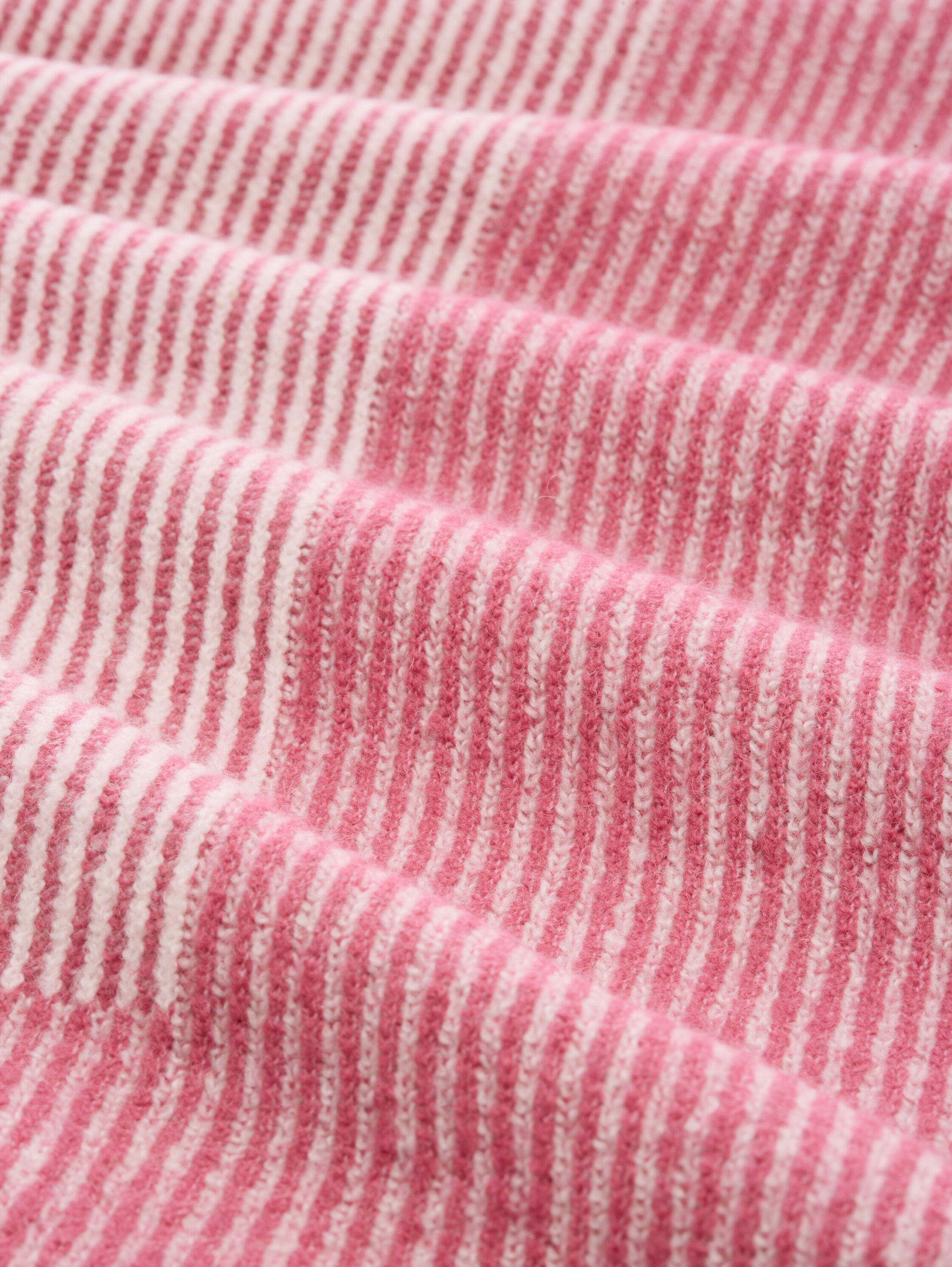 Loose Fit Ripp Strickpullover mit Muster - pink_plaited_structure_knit - 