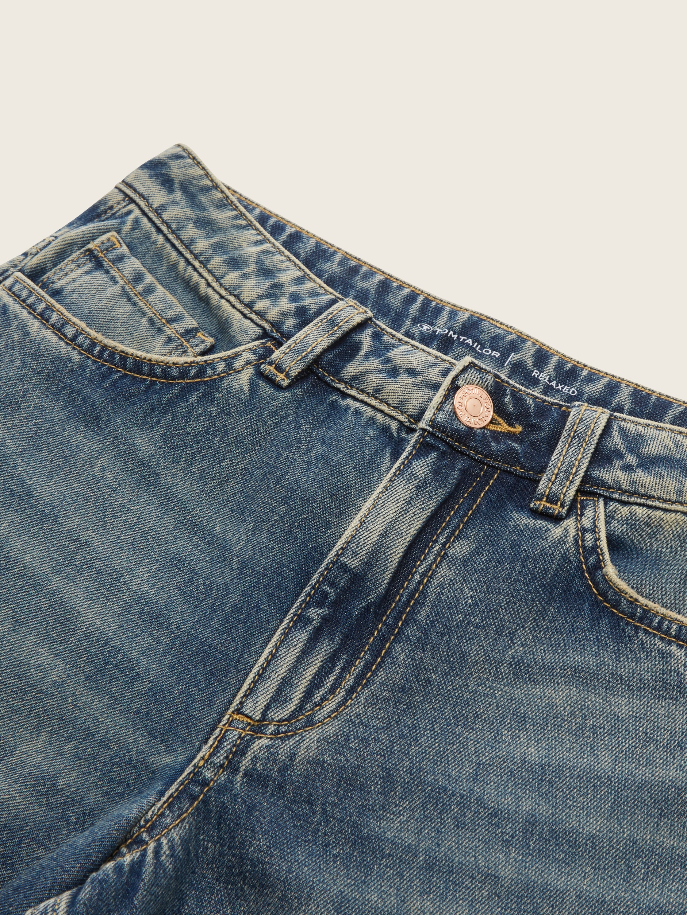 Lockere Skater Jeans mit recycelter Baumwolle - 3