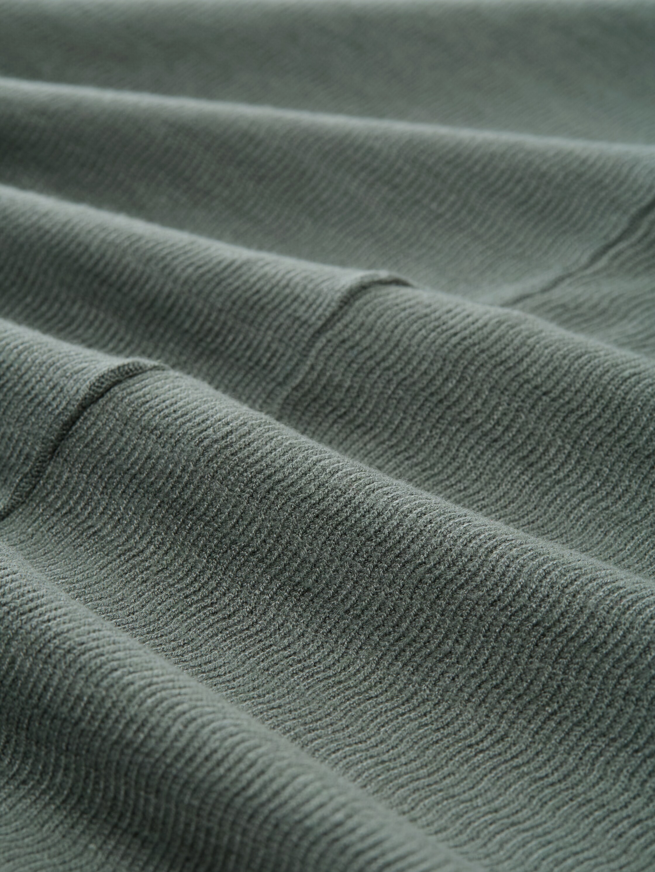 Cosy Sweatshirt mit Stehkragen - pale_bark_green - 