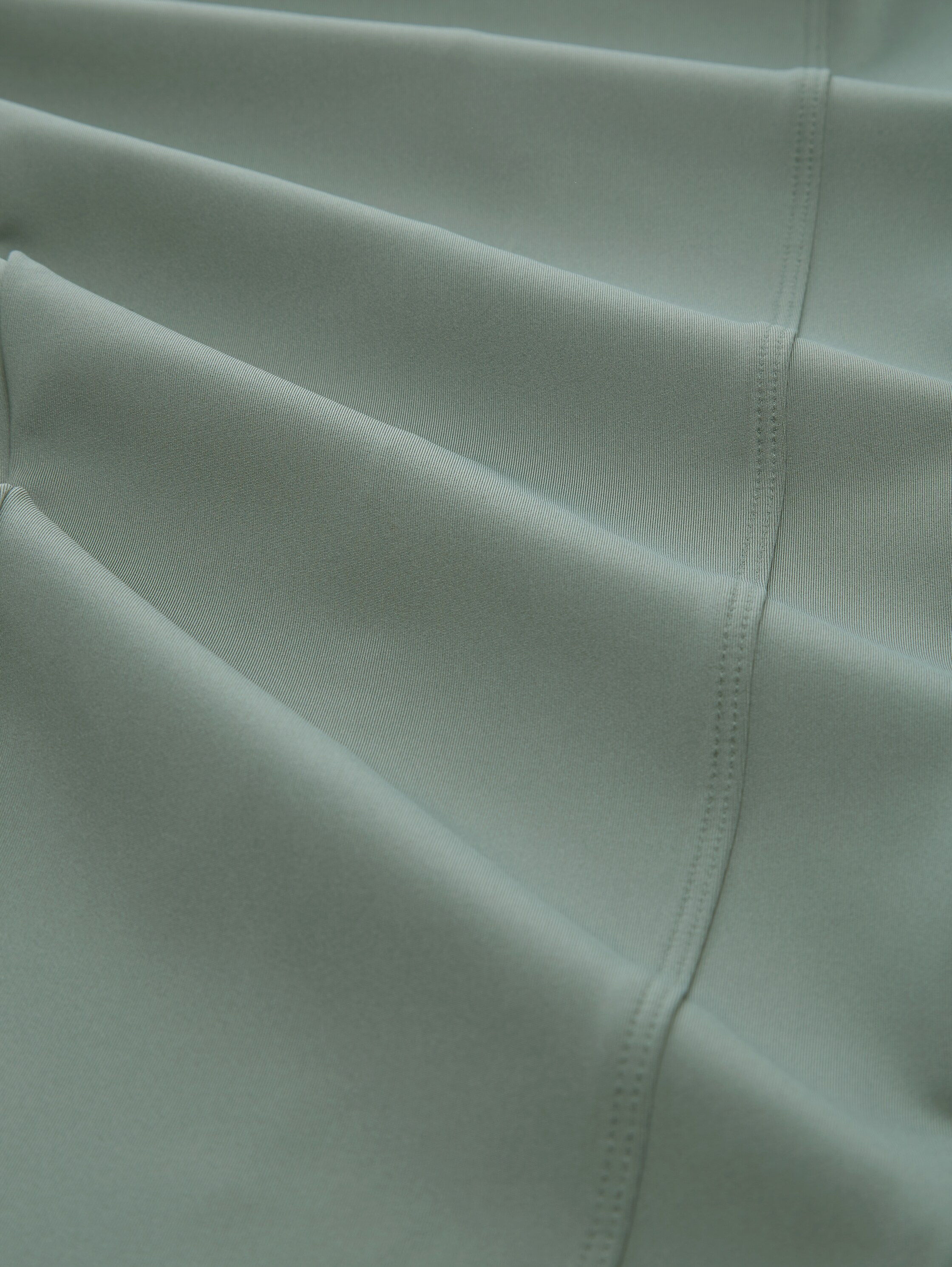 Loose Fit Hose - 7