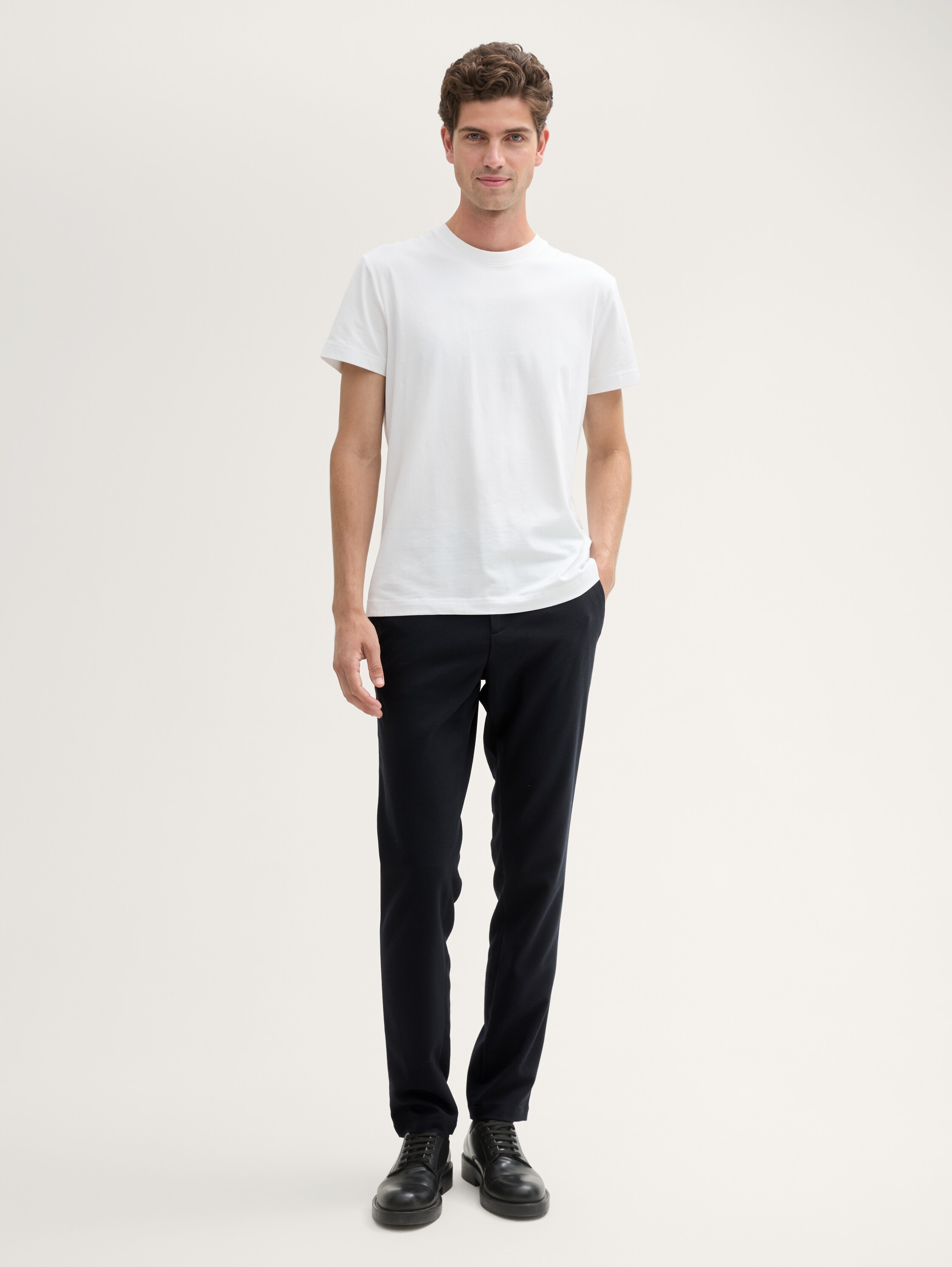 Travis Slim Chino Hose - 1