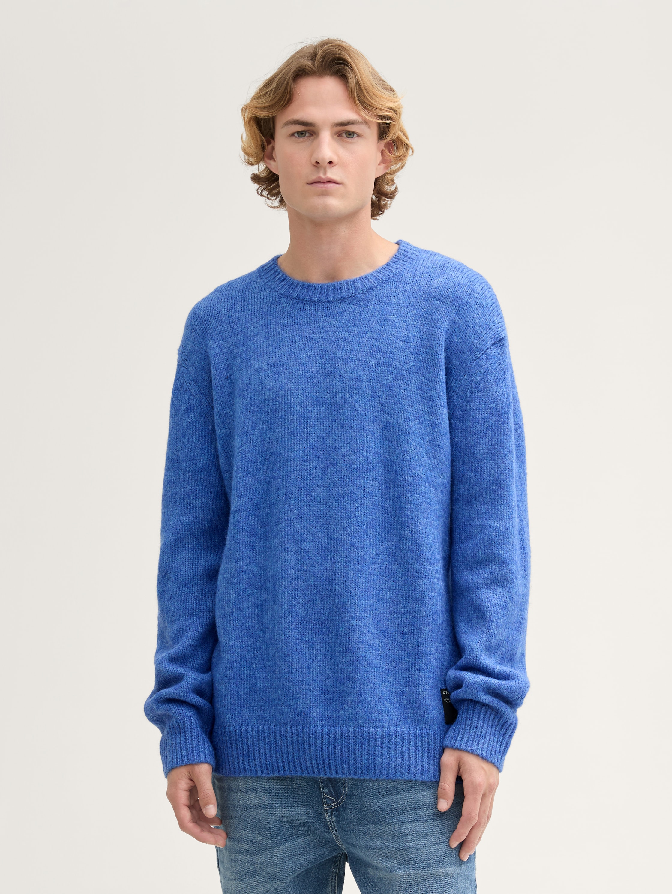 Cosy Strickpullover mit Rundhalsausschnitt - azul_blue_wool_fancy_structure - 