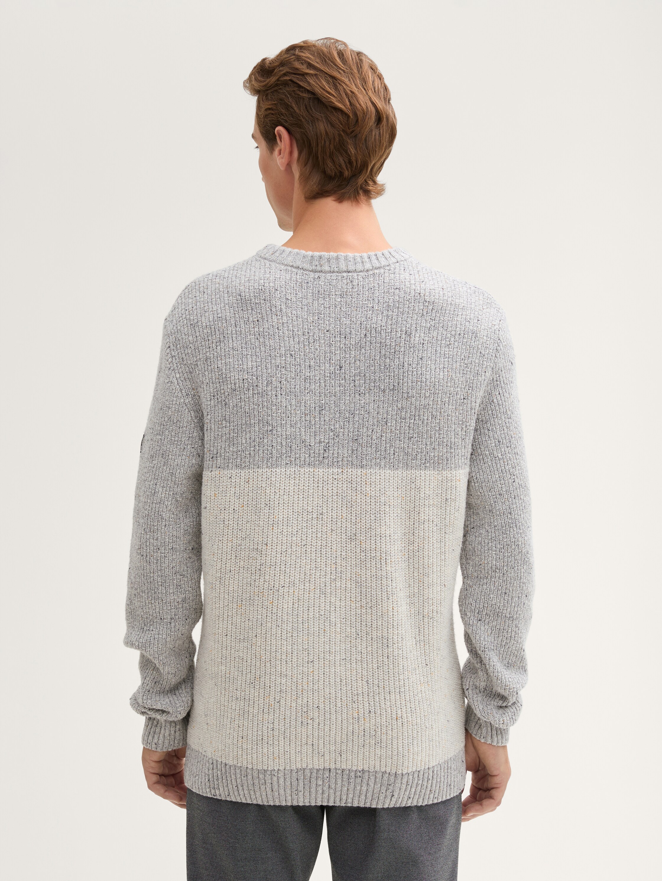 Regular Fit Strickpullover mit Logo-Badge - grey_offwhite_nep_colorblock - 