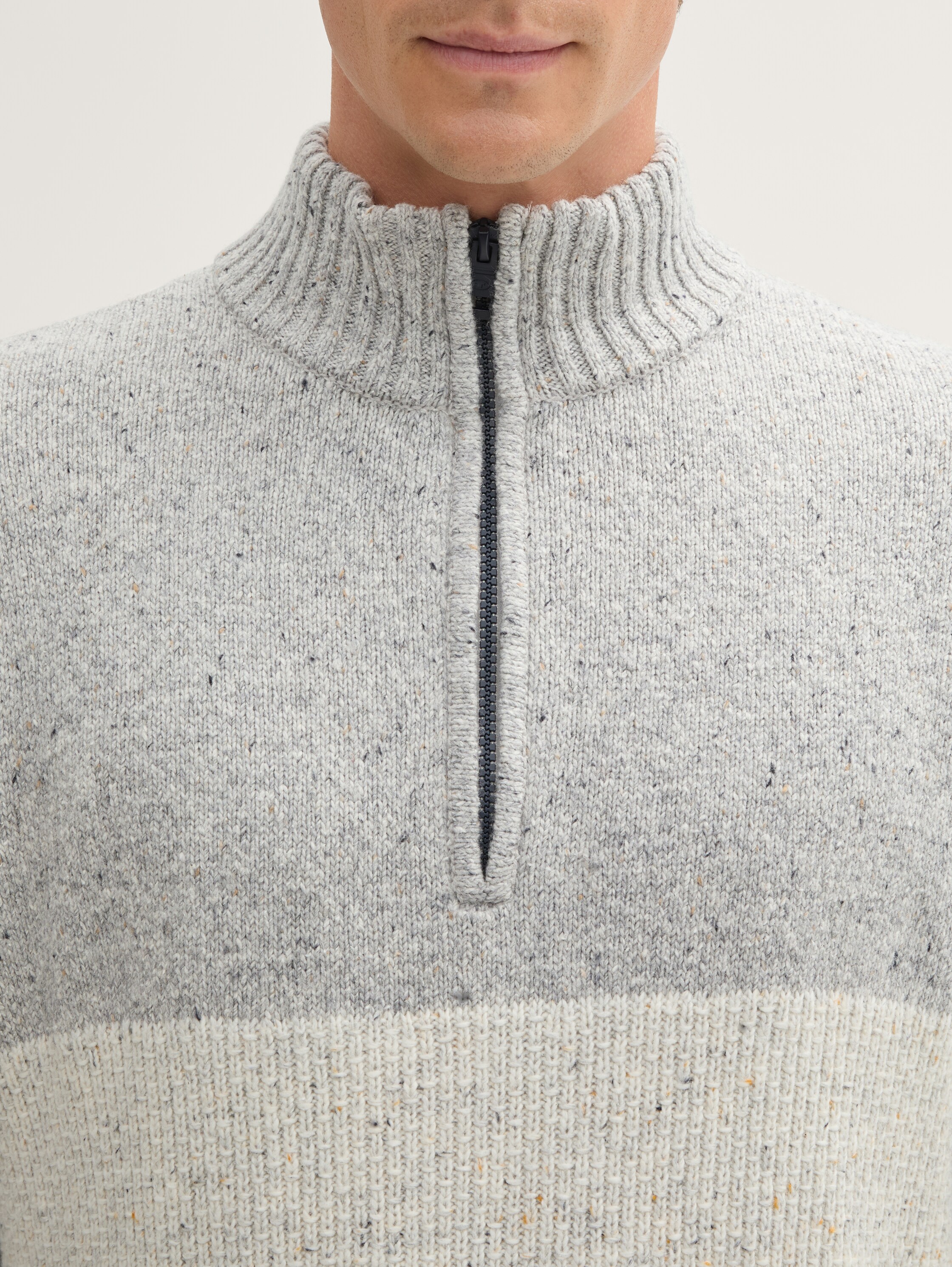 Troyer Strickpullover mit Reißverschluss - grey_offwhite_nep_colorblock - 
