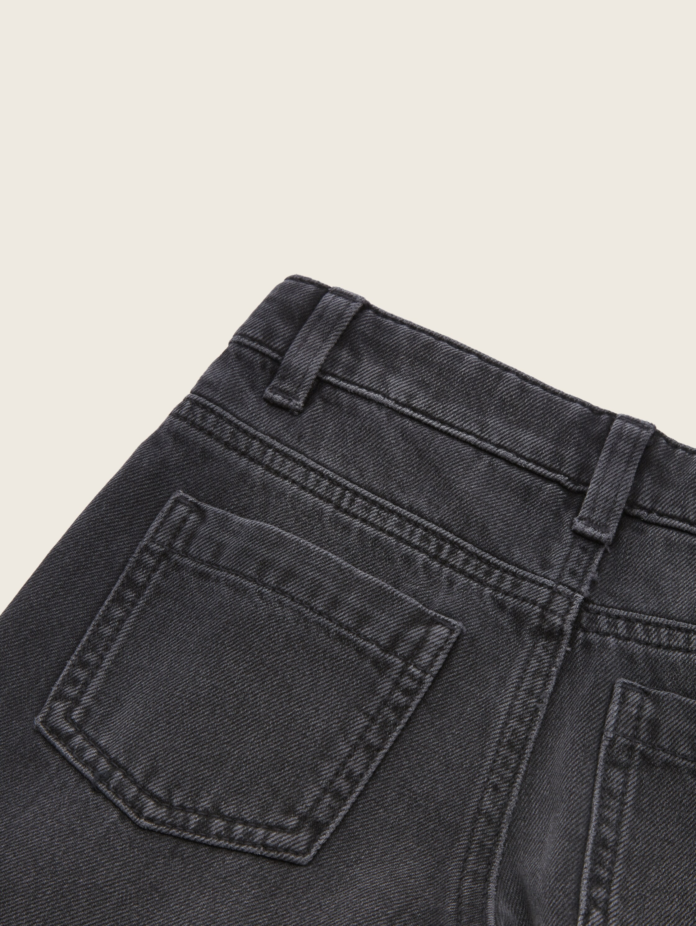 Jeans mit recycelter Baumwolle - grey_denim - 