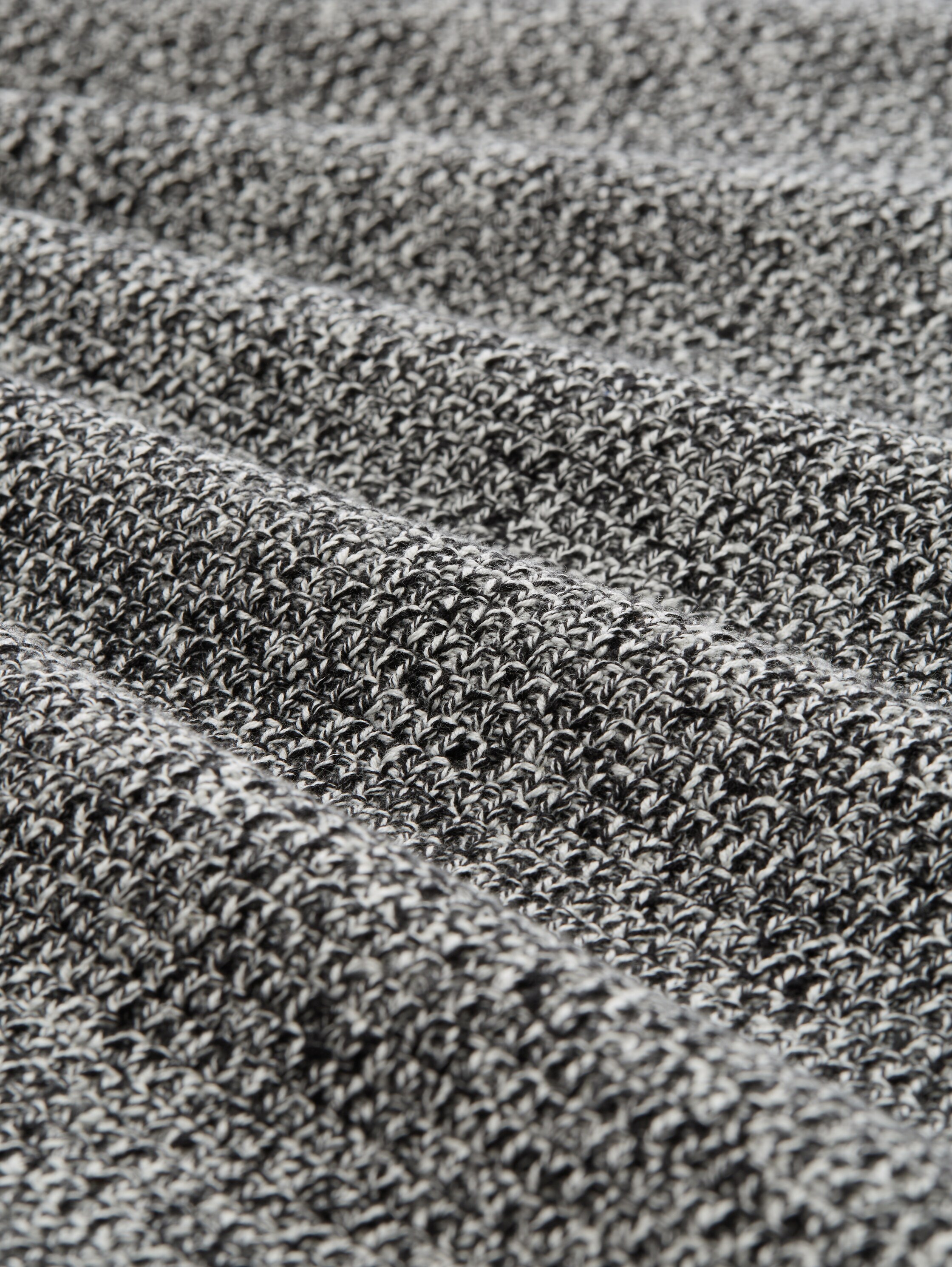 Strickpullover aus Baumwolle - black_white_structure_twotone - 