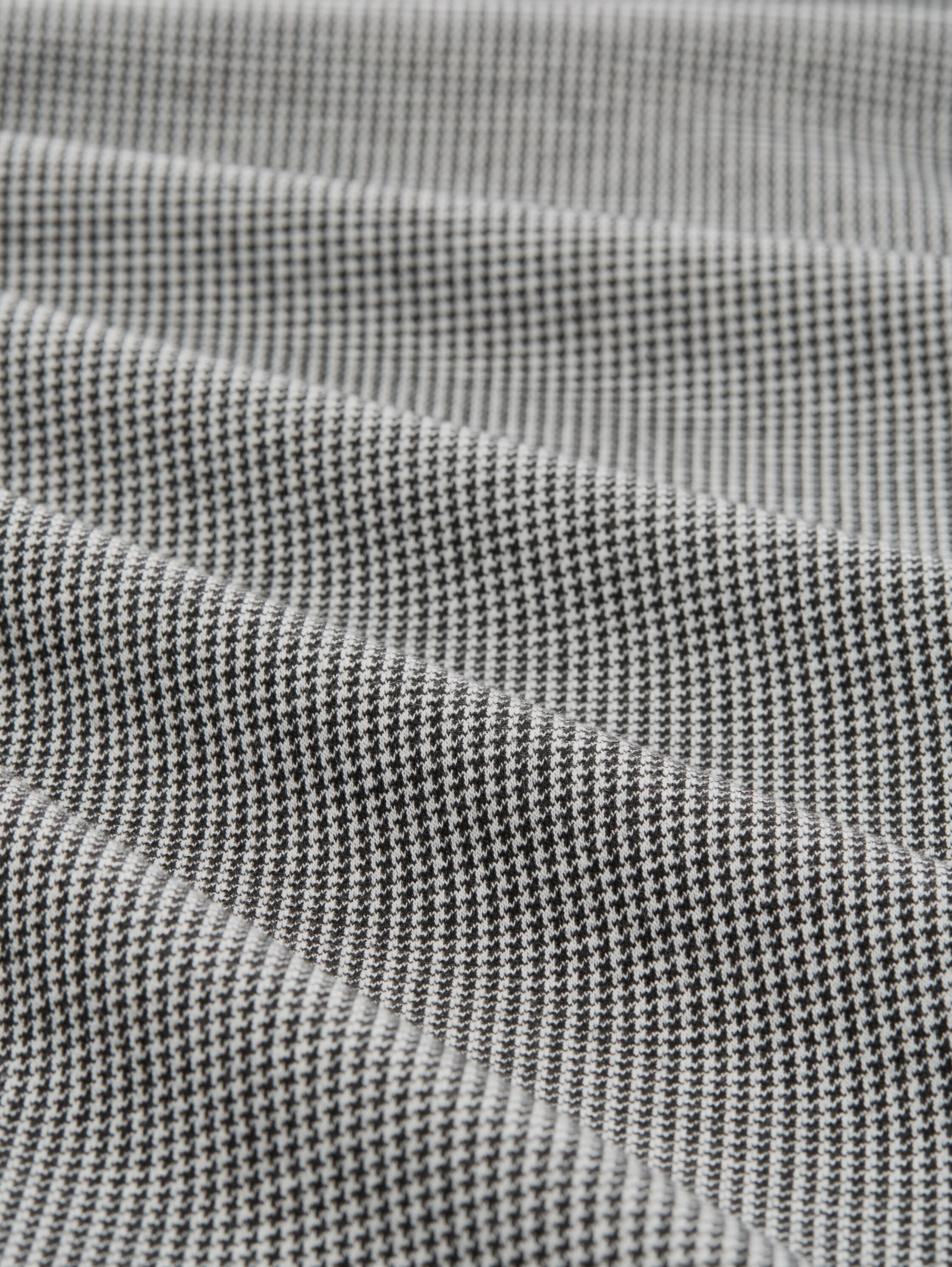 Cropped Loose Fit Hose - white_black_mini_pepita - 