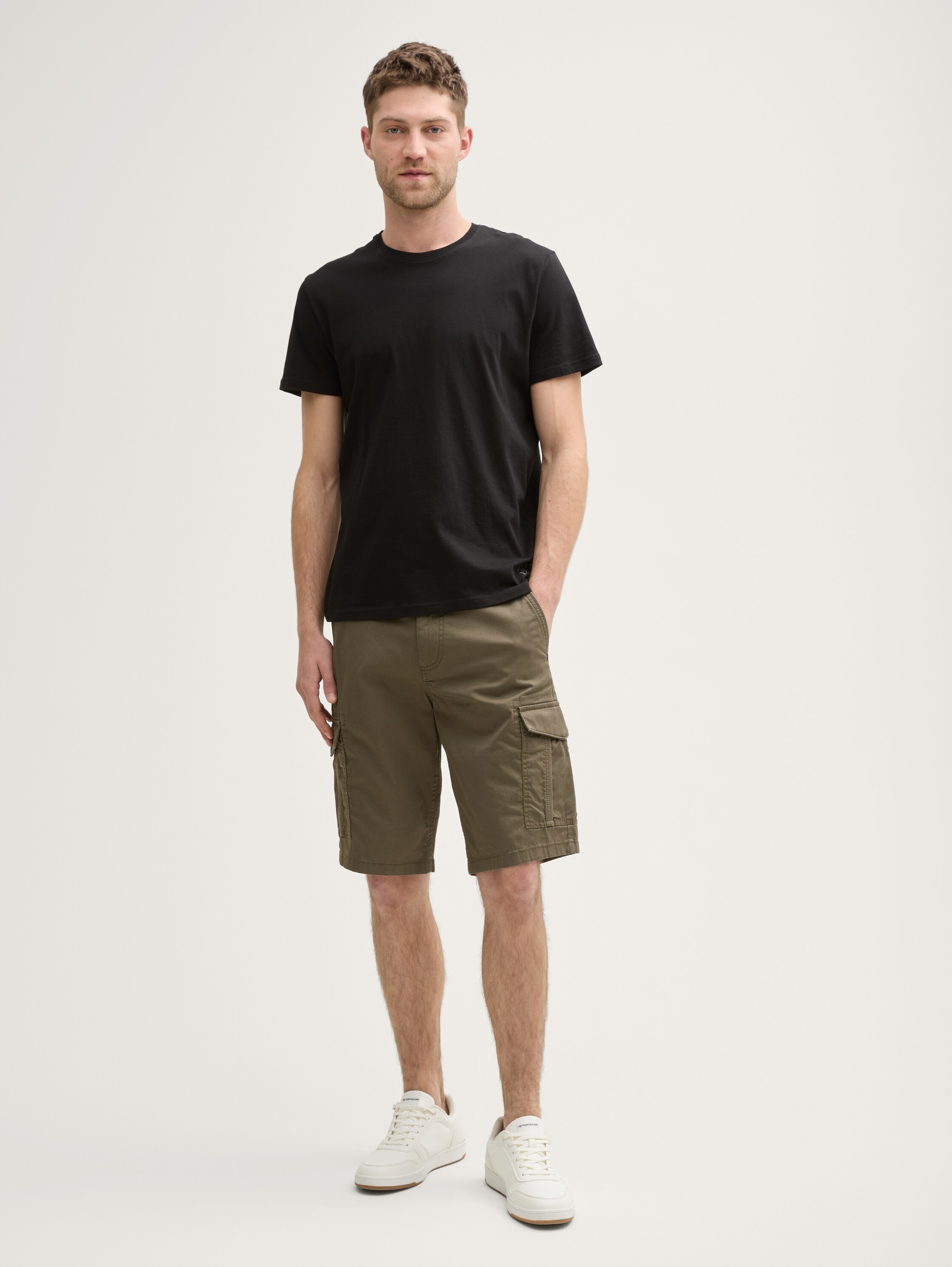 Cargo shorts met zakken - olive_triangle_print - 