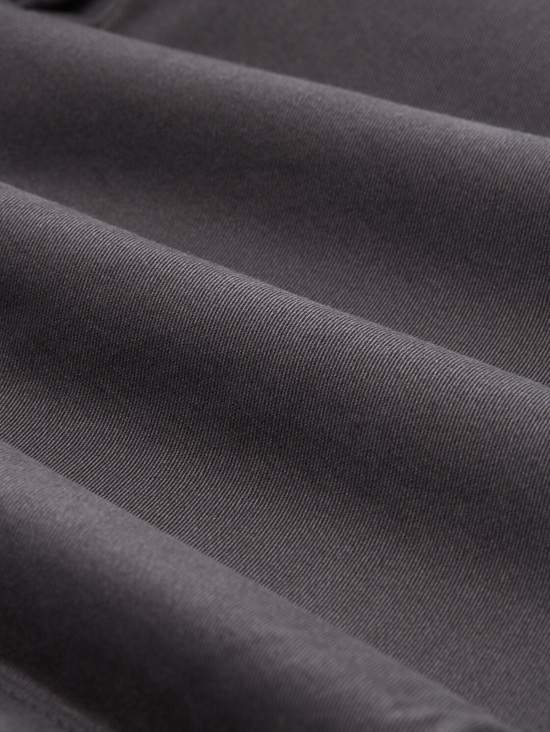 Slim Chino Shorts - Tarmac Grey - Material-Ansicht