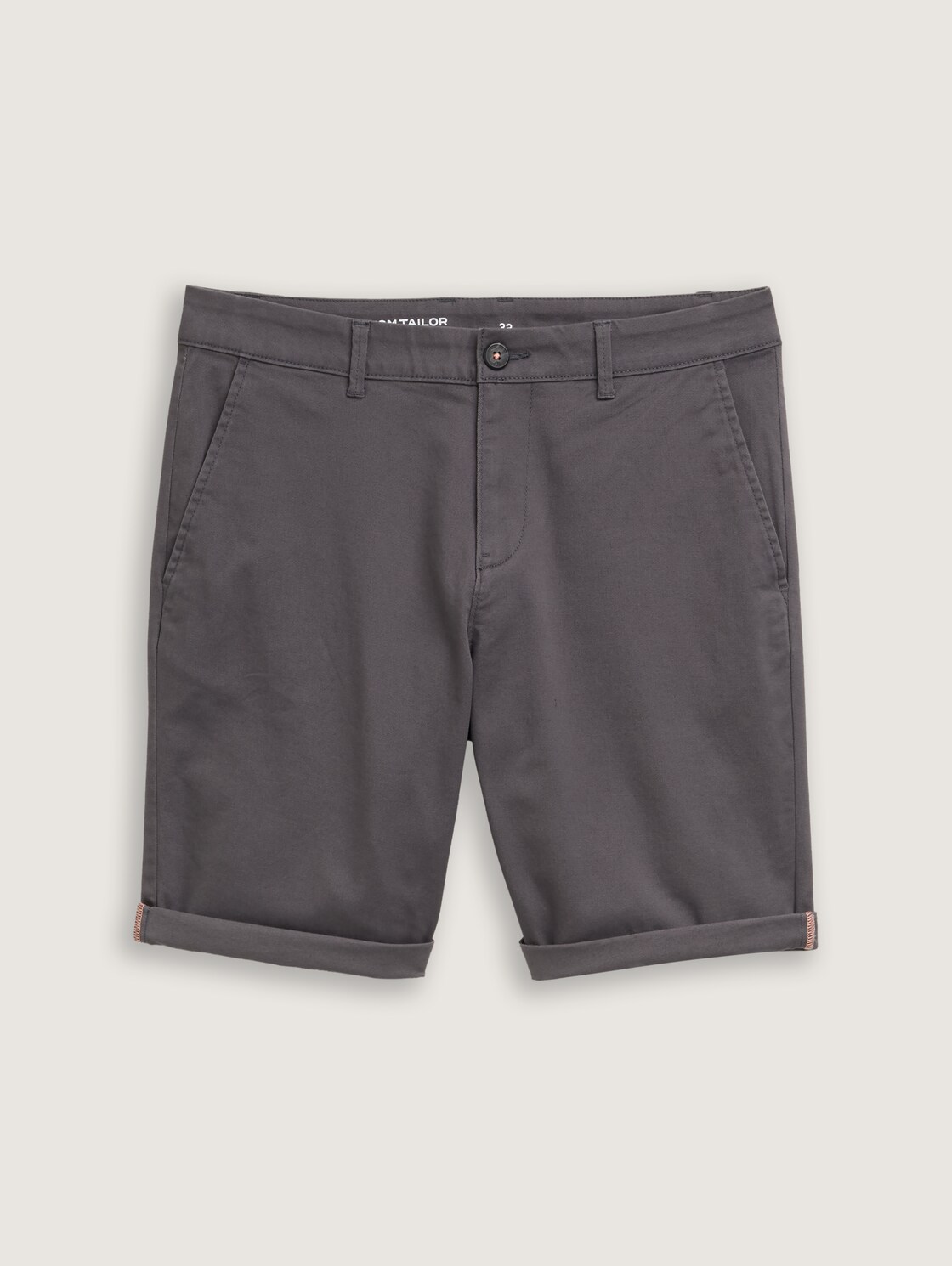 Slim Chino Shorts - Tarmac Grey - Vorder-Produkt-Ansicht