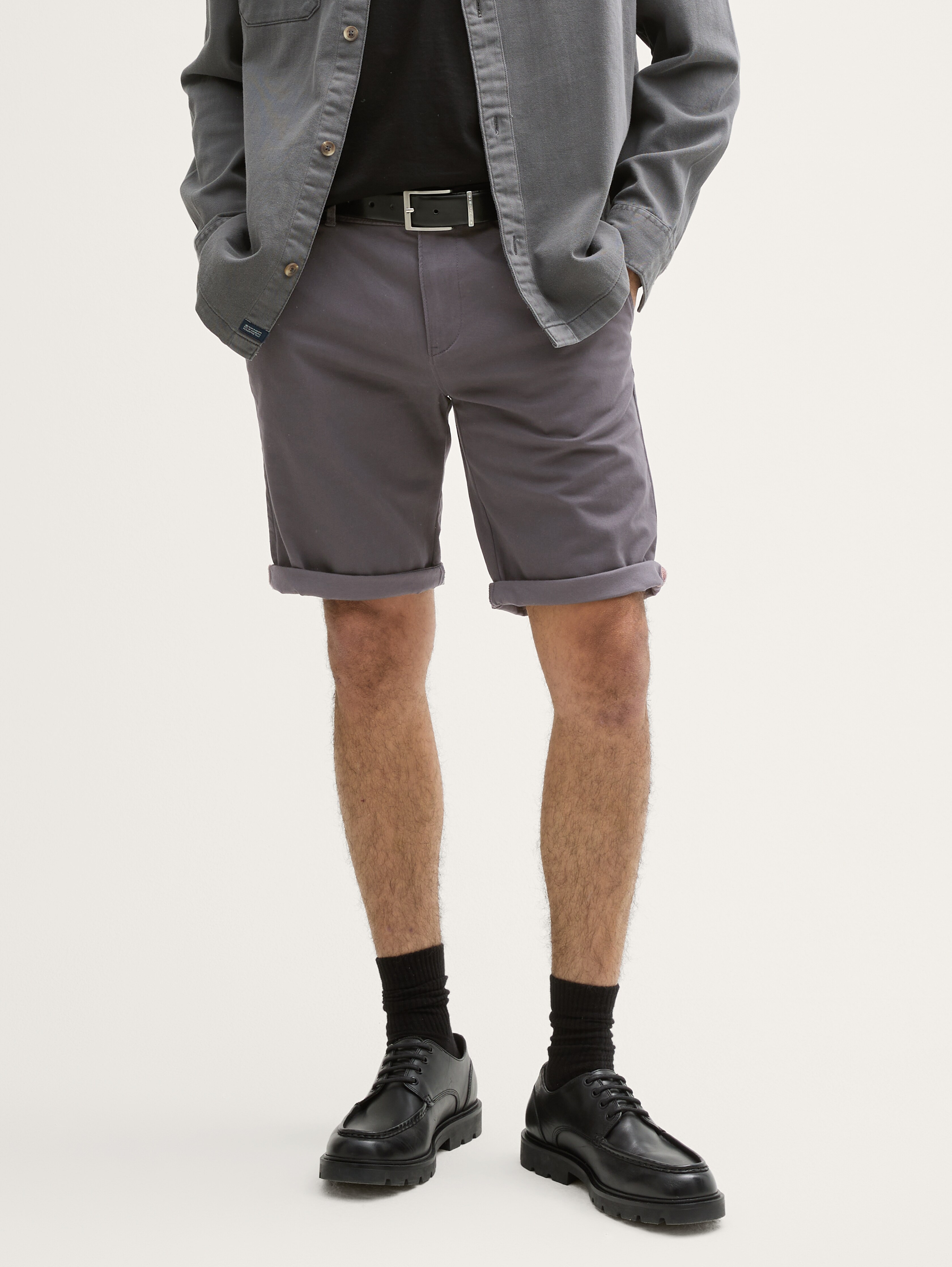 Slim Chino Shorts von Men, Tarmac Grey