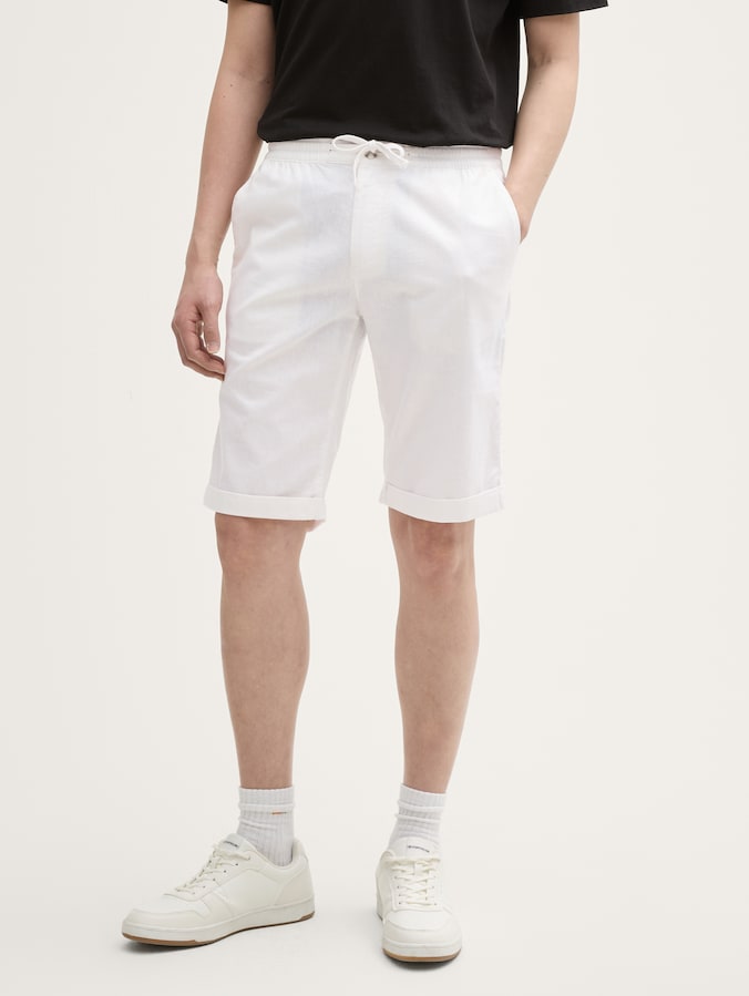 Normale korte broek met linnen door Men, White