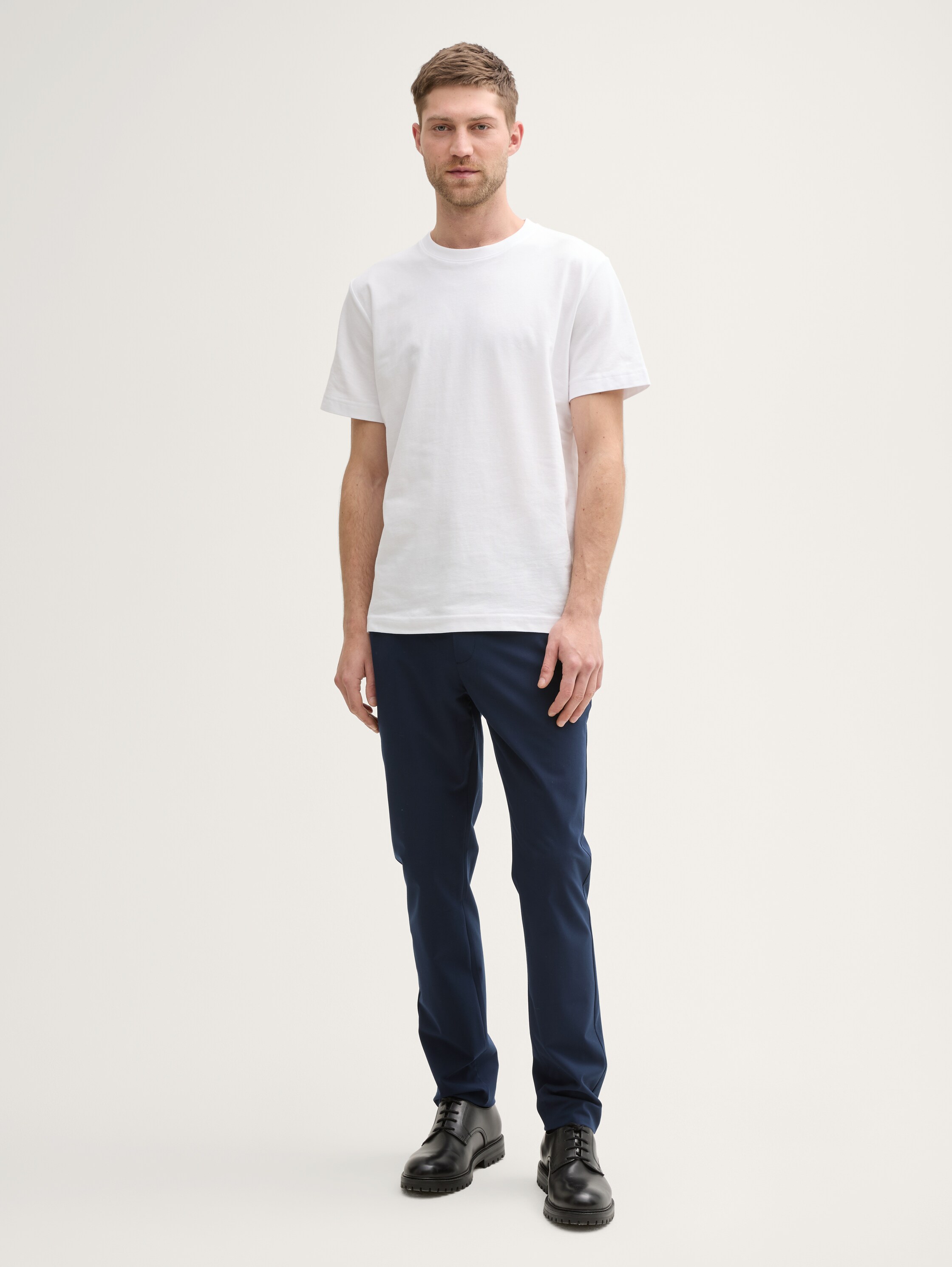 Ultralight Travis Slim Chino Hose - sky_captain_blue_1 - 