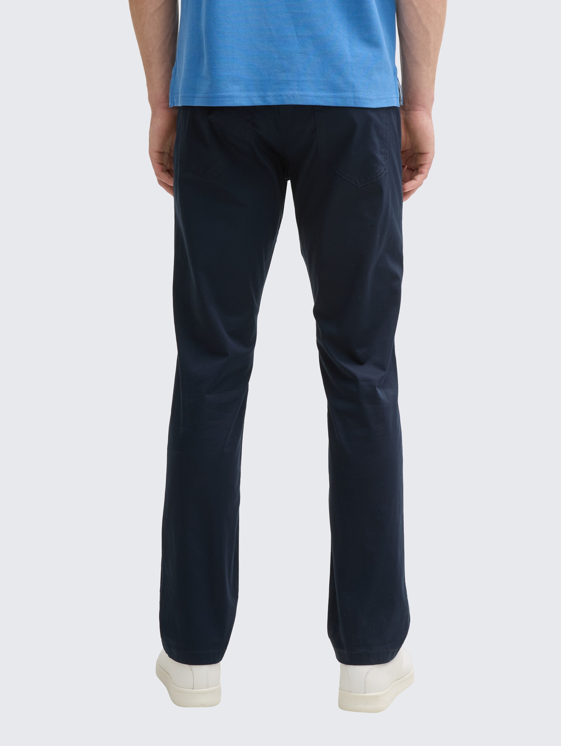 TTJOSH Regular Slim Ultralight Hose - sky captain blue - Auschnitt Model-Rückansicht
