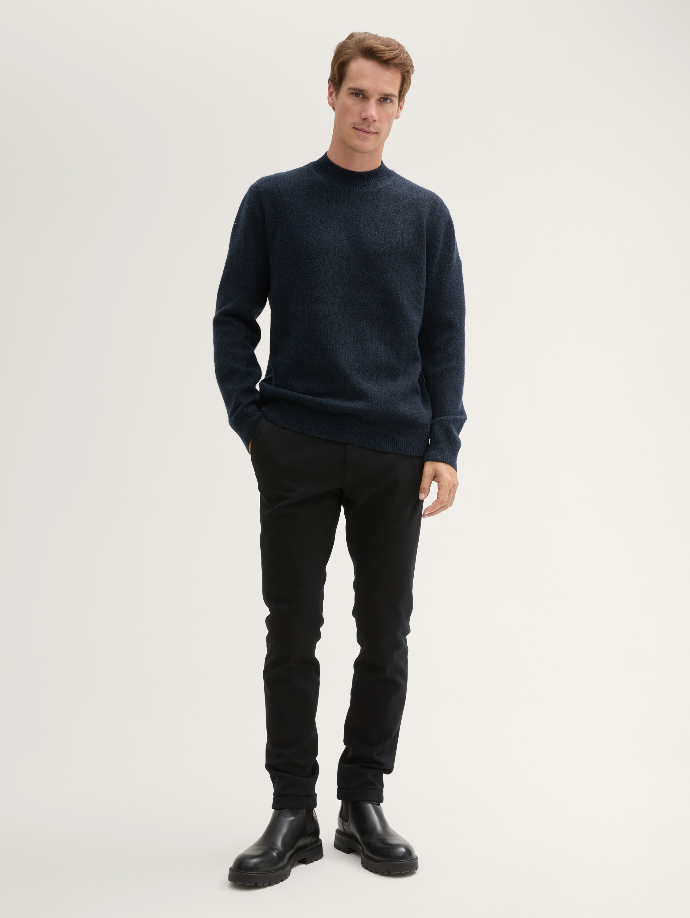 Soft-Touch Strickpullover mit Stehkragen - sky_captain_black_core - 