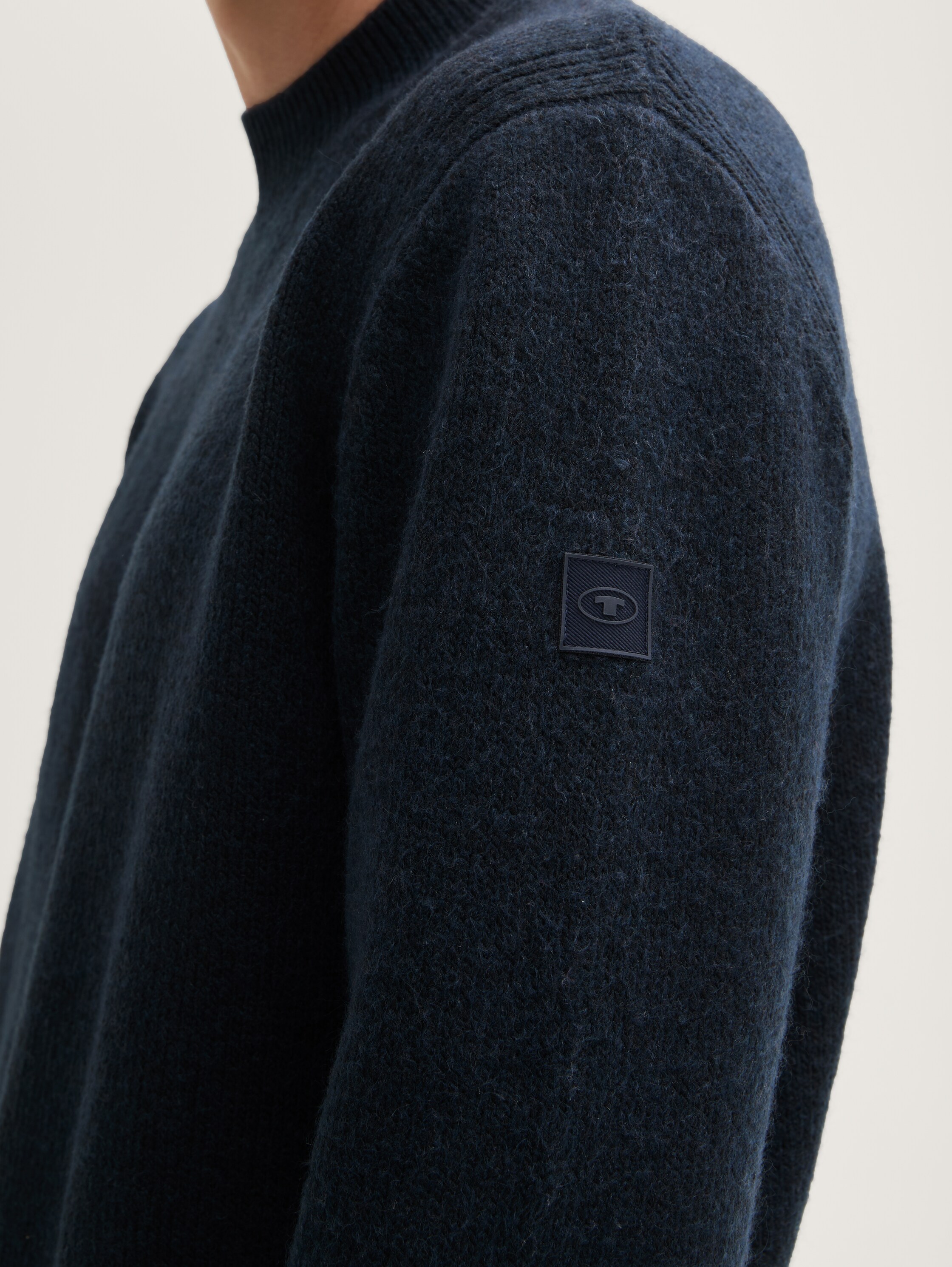 Soft-Touch Strickpullover mit Stehkragen - sky_captain_black_core - 