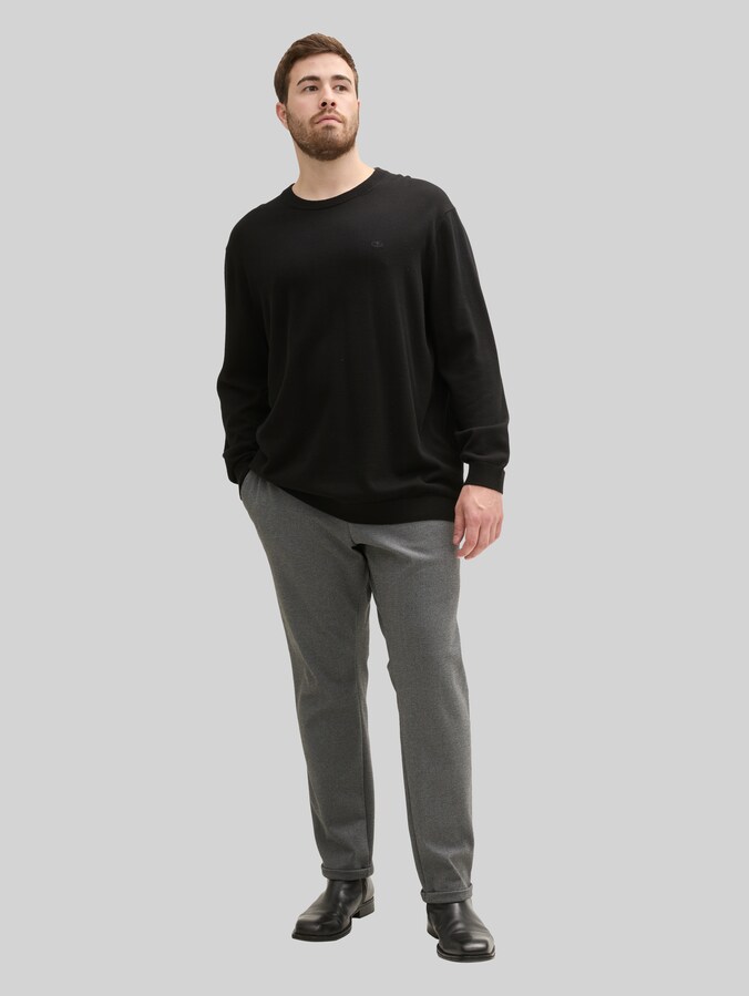 Plus Size - Strickpullover mit Logo Stickerei von Men Plus Size, Black