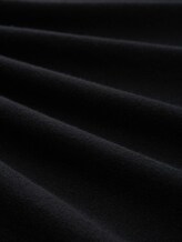 Plus Size - Strickpullover mit Logo Stickerei - Black - Material-Ansicht