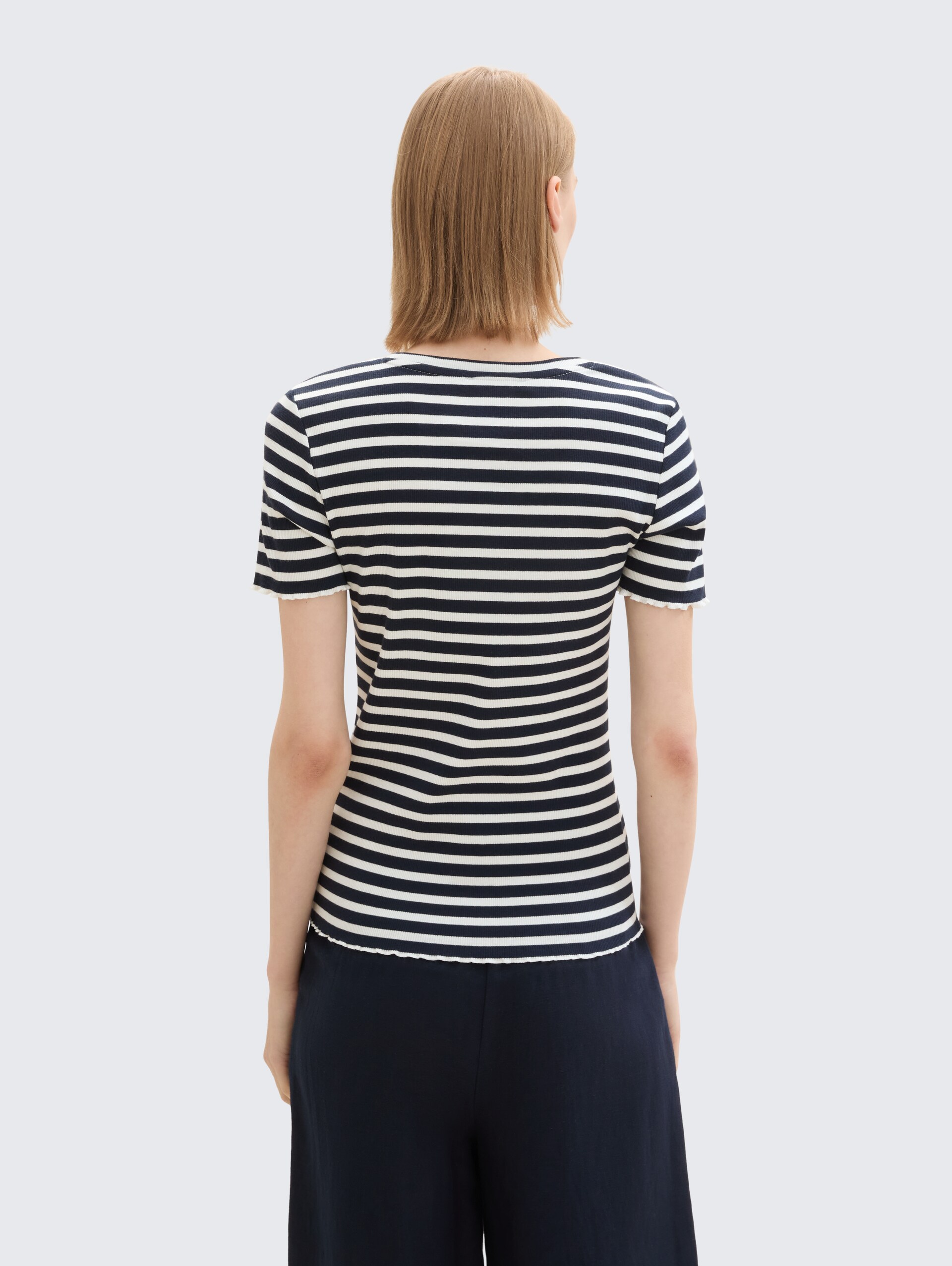 Ripp T-Shirt im 2er-Pack - dark blue white stripe - Auschnitt Model-Rückansicht
