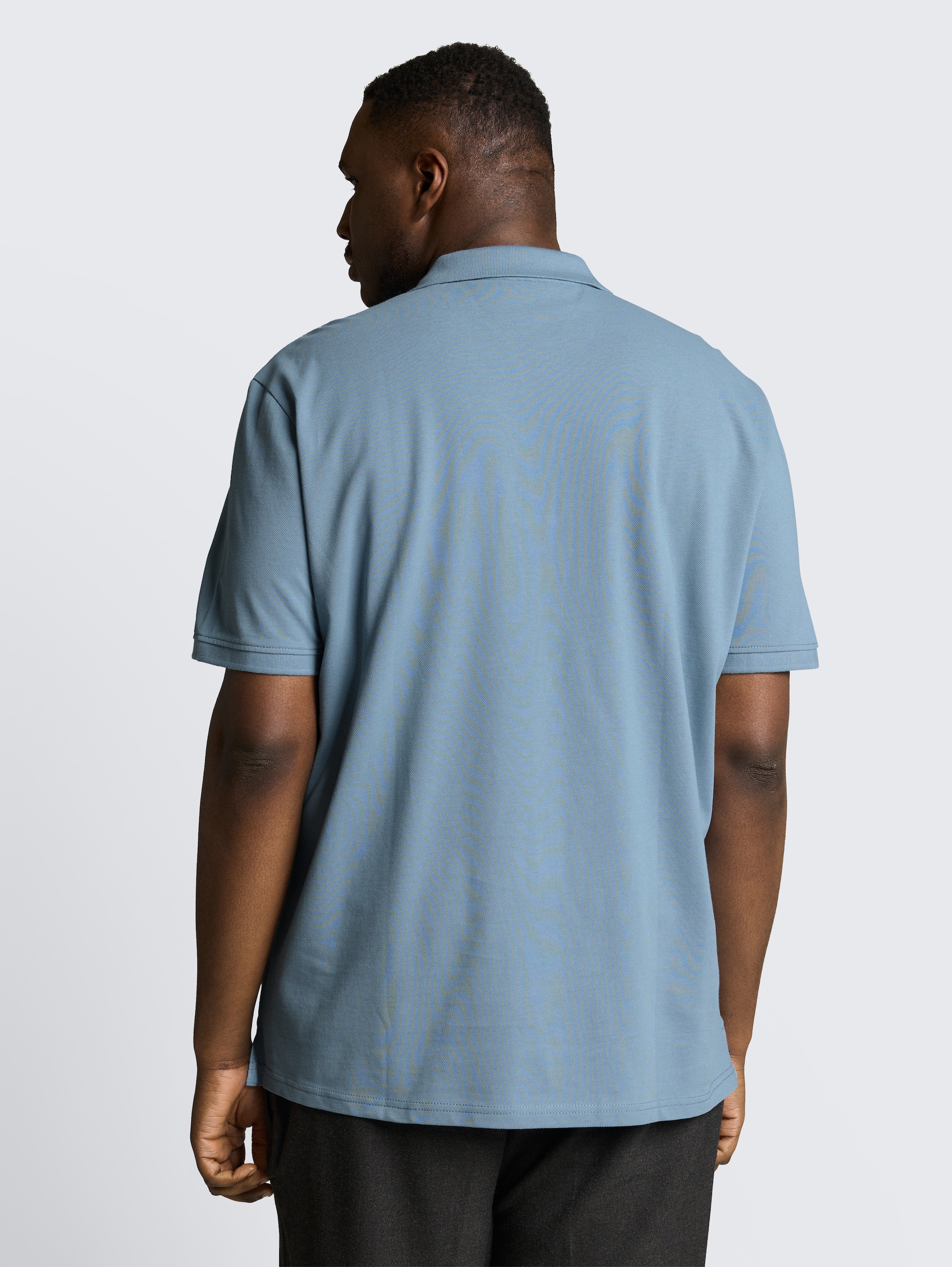 Plus Size - Piqué Poloshirt mit Logo-Stickerei - mountain spring blue