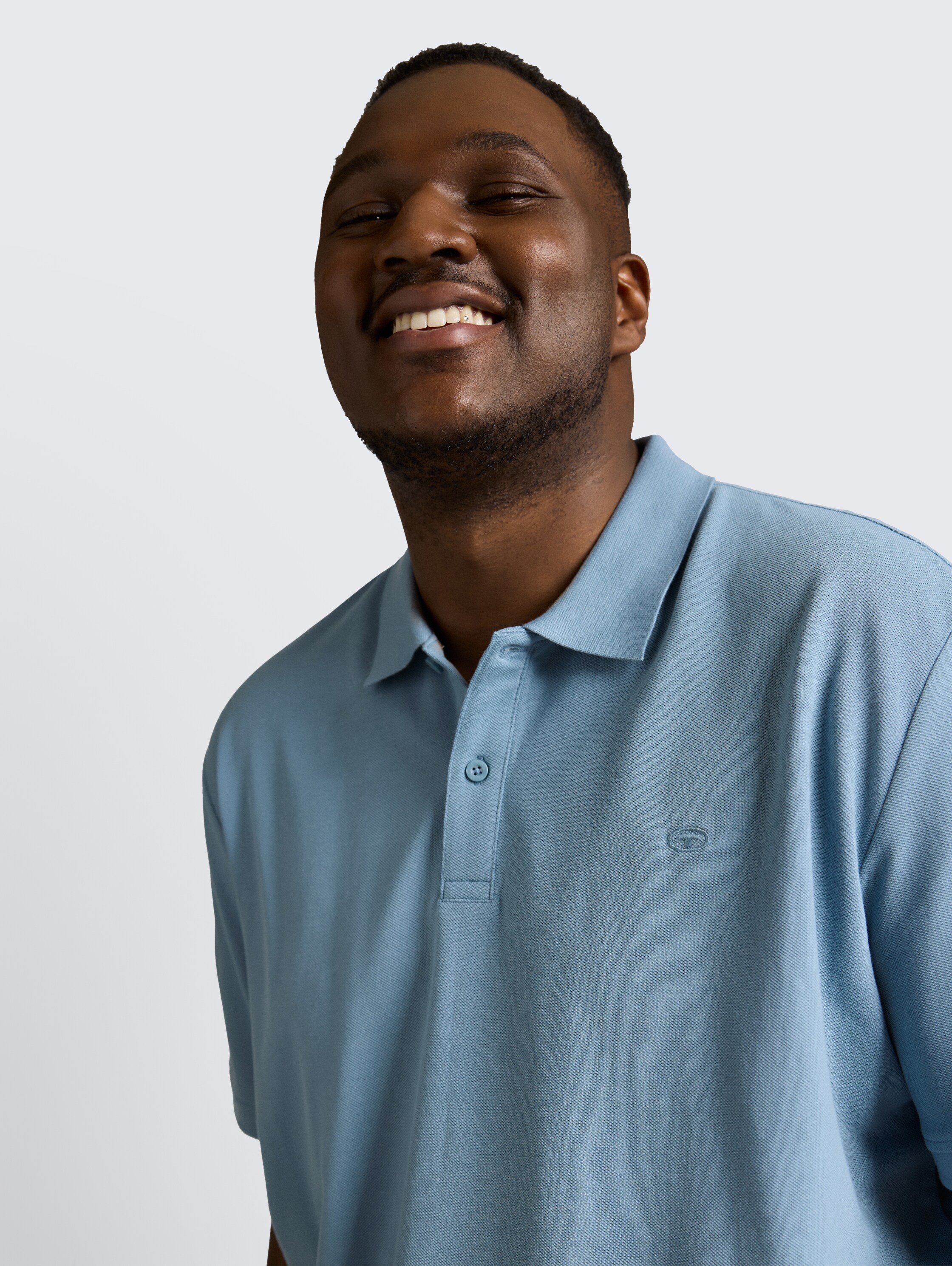 Plus Size - Piqué poloshirt met geborduurd logo - mountain_spring_blue - 